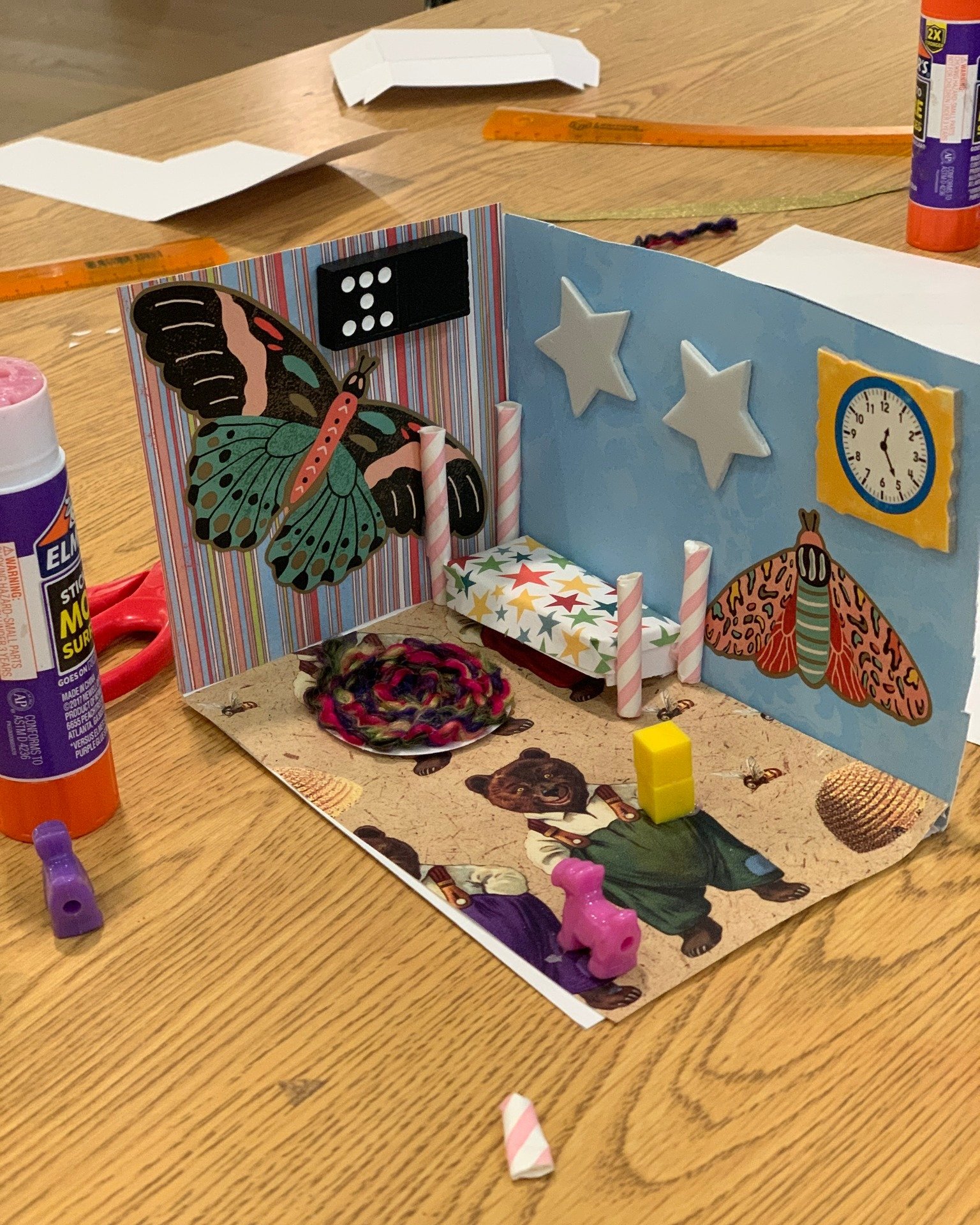 Keep the fun going at 🎨 KIDS' ART MONTH! We have two more upcoming sessions, both ✨FREE✨ to attend:

🌟 Wednesday, Jan. 28 from 4-6pm (Graphic Design) 
🌟 Wednesday, Feb. 4 from 4-6pm (Music, Rhythm, Sound Design) 

Drop in night-of, or register in 