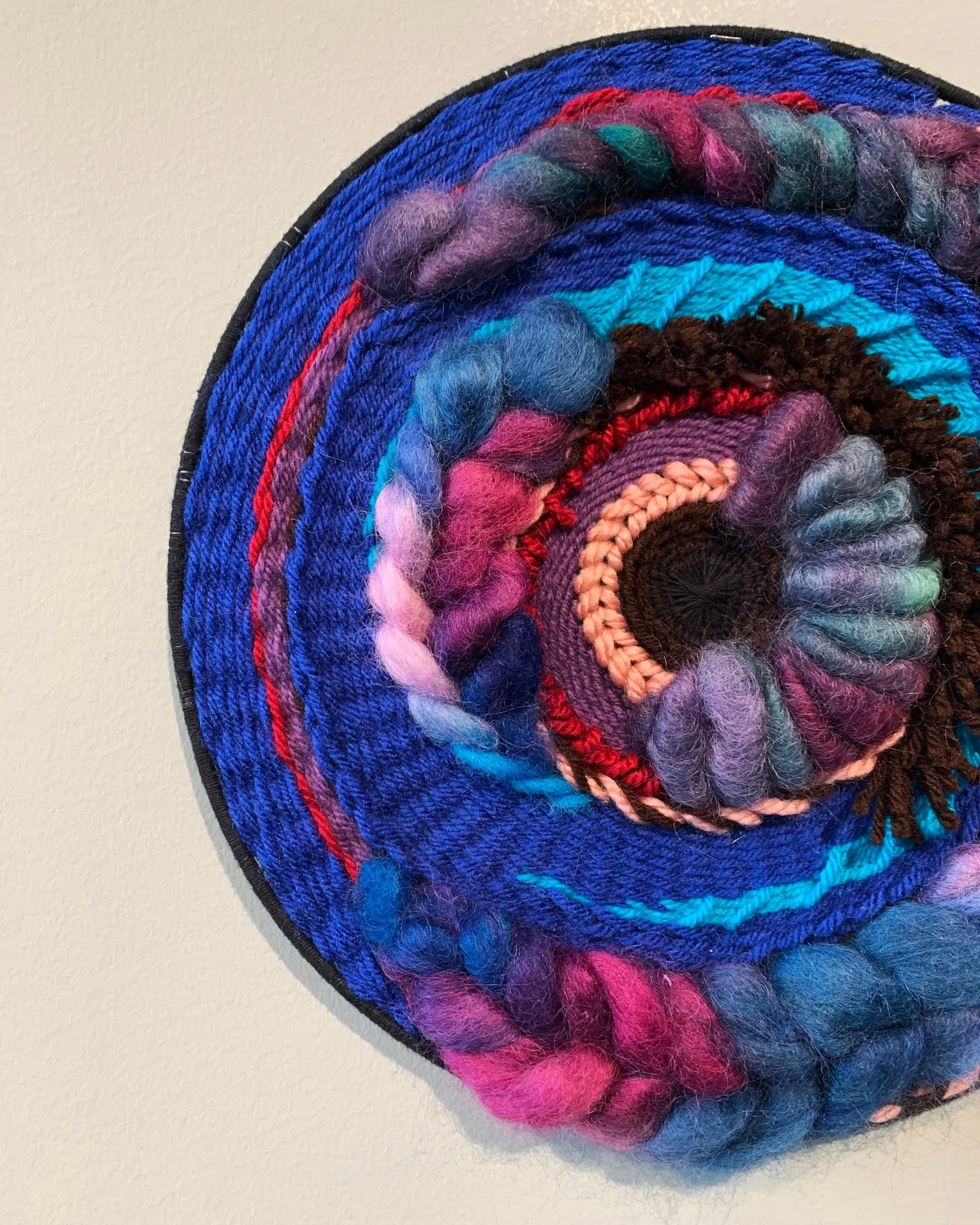 Don't forget, Weaving Your Story with Eboni Bellott is this SATURDAY, MARCH 14 at 10am! 🧶 🧵

Still a few spots open! Register here 👉 https://galesburgarts.networkforgood.com/events/96047-weaving-your-story-with-eboni-bellott

All materials provide