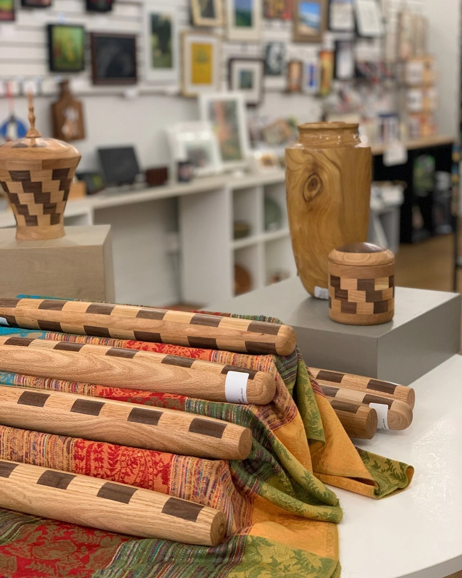 There's always something new to check out in our gift shop! 🌤 Need that special something to help you spruce up your home for the warmer seasons? Browse hundreds of hand-made items, all created by local + regional artisans!

Open 11-4 Wednesdays thr