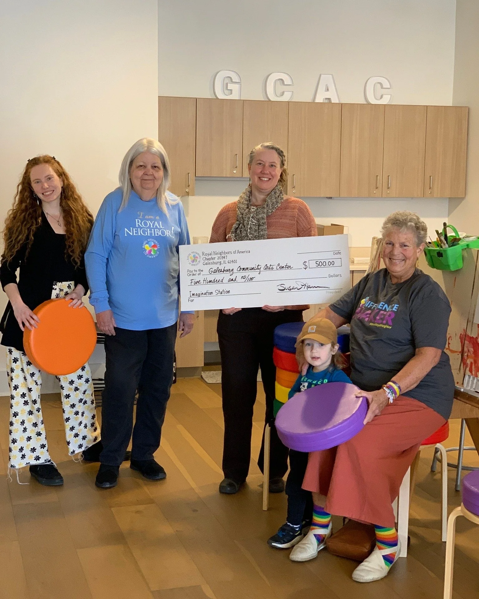 Thank you Royal Neighbors Chapter 20347! 🎨 ✨

On Saturday, April 18, 2026, the Royal Neighbors Chapter 20347 of Galesburg presented the Galesburg Community Arts Center with a check for $500.00 to add comfort cushions to the G.L. Vitale Family Founda