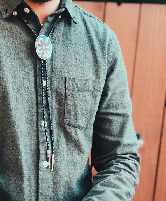 Beautiful mosaic bolo tie. Available now. .
.
.
#lookoutbolo #bolotie #boloties #bolo #vintagejewelry #vintage #repurposed #upcycled #accessory #tie #handmade #madeinpdx #portlandmade #fashion #style #styleinspiration #fashioninspiration #handcrafted