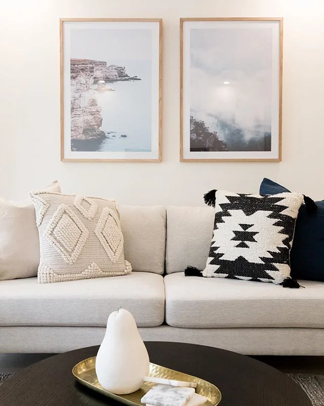 Styled by @interiorsbyfoster this is a smart new apartment in Glebe that has been overhauled for executive accommodation. Stylish.
.
.
.
.
#interiordesign #design #architecturephotography #interiorarchitecture #interiordecorating #lounge #style #inte