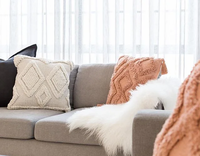 Light and bright was the way to go for @interiorsbyfoster at her Glebe apartments project.
.
.
.
.
.
#lounge #interiorstyling #interiordesign #design #sofa #sydneyhomes #accommodation #interiors #interior_design #interiorismo #interiorphotography