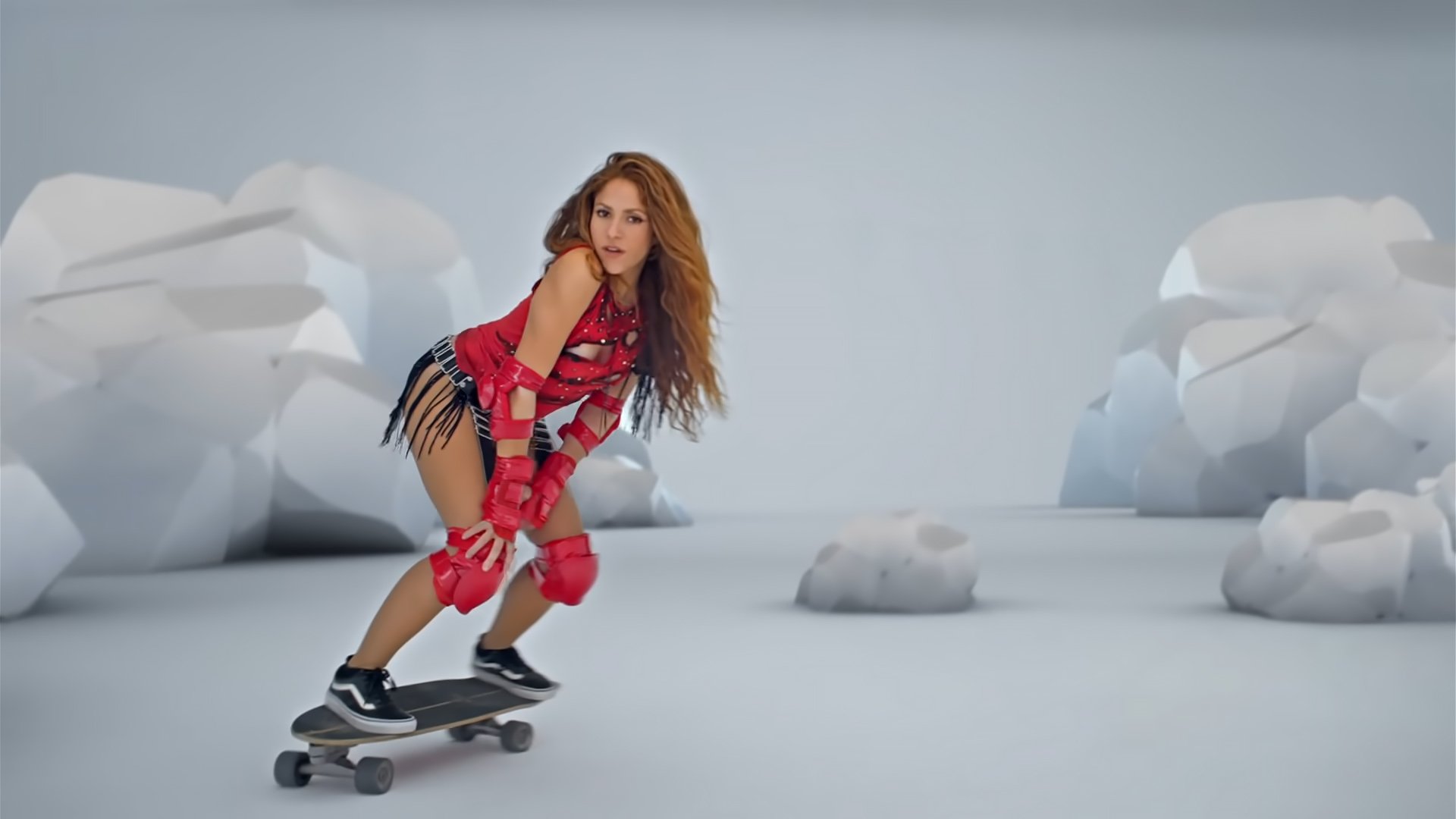 GIRL LIKE ME Shakira / Black Eyed Peas — CASKAL