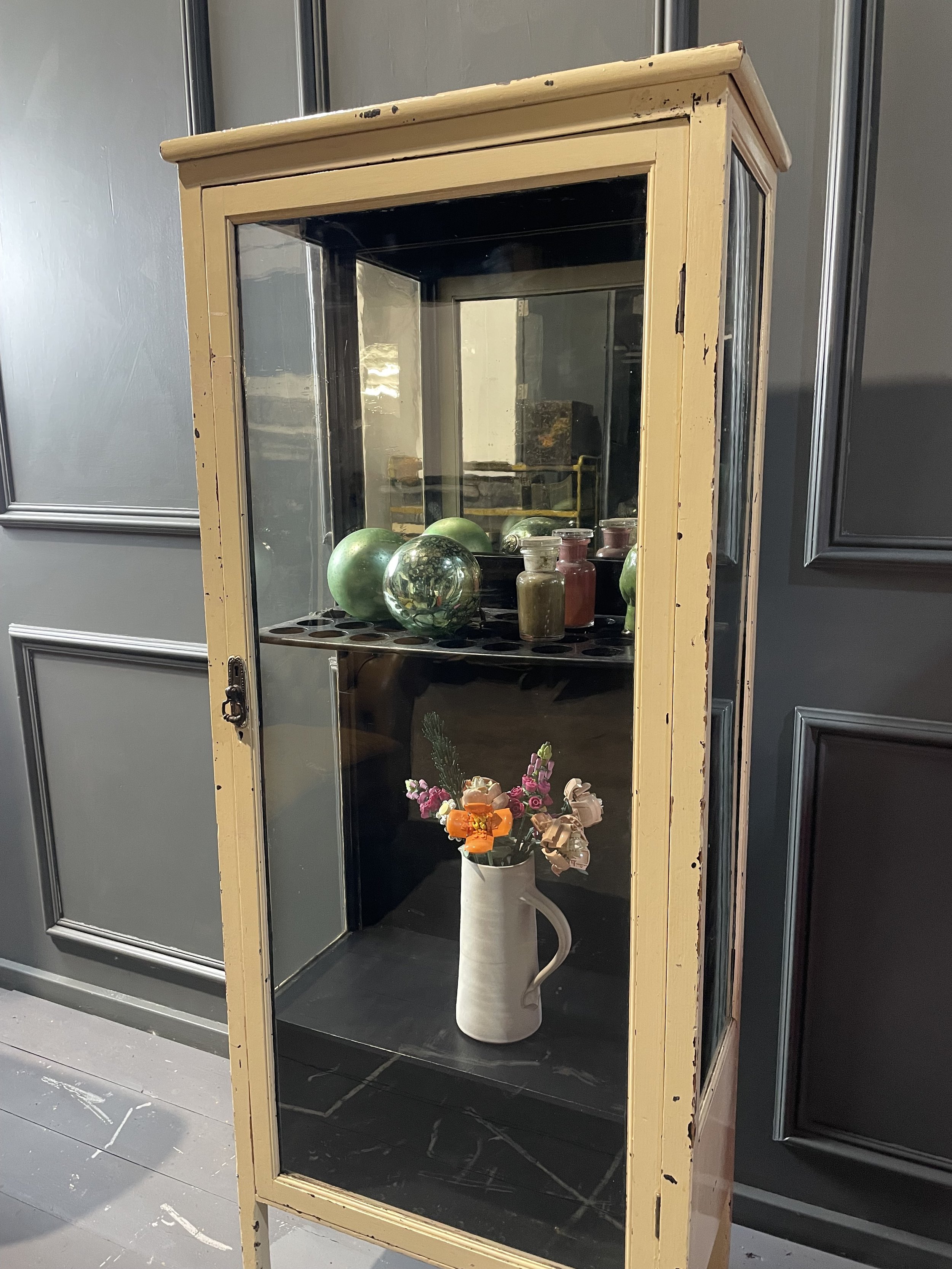 1920s Shop Display Cabinet
