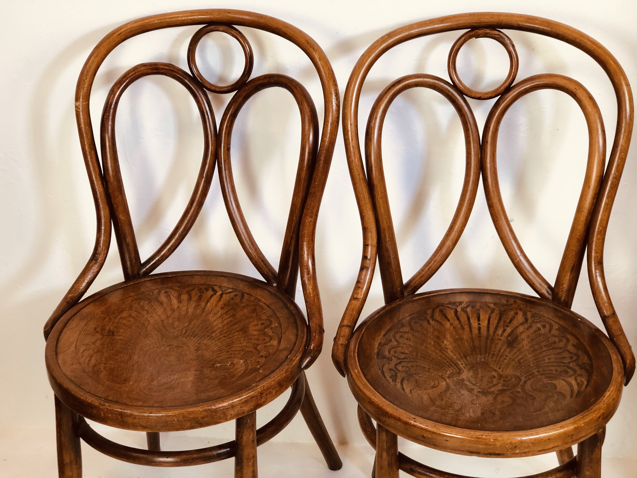Set of 5 Thonet No.19 'Angel' Chair