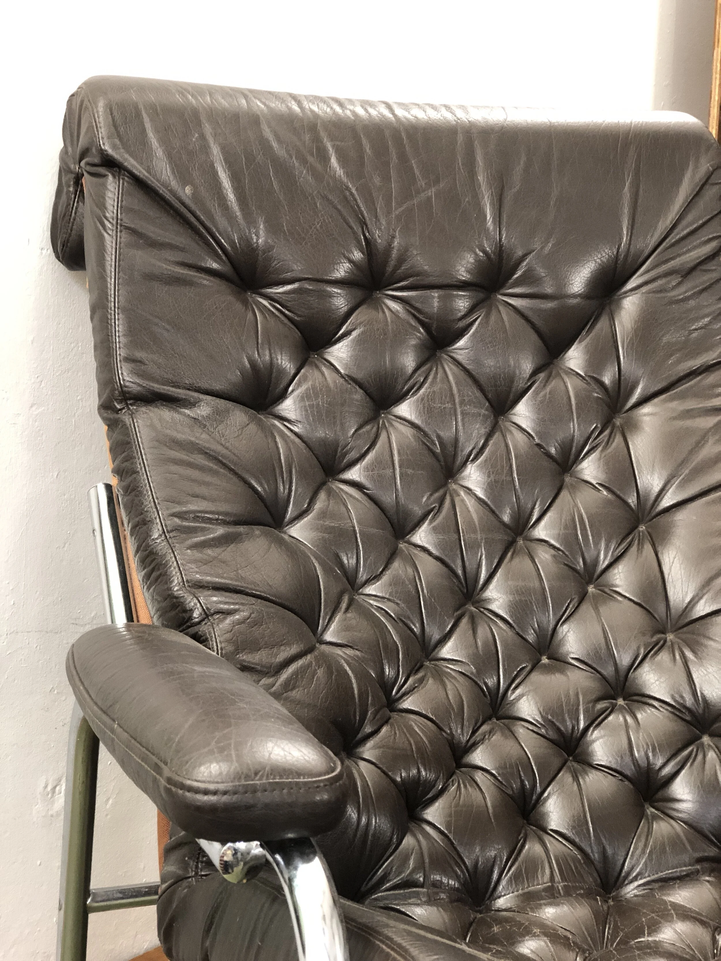 Noboru Nakamura Bore Leather Chair with Footstool