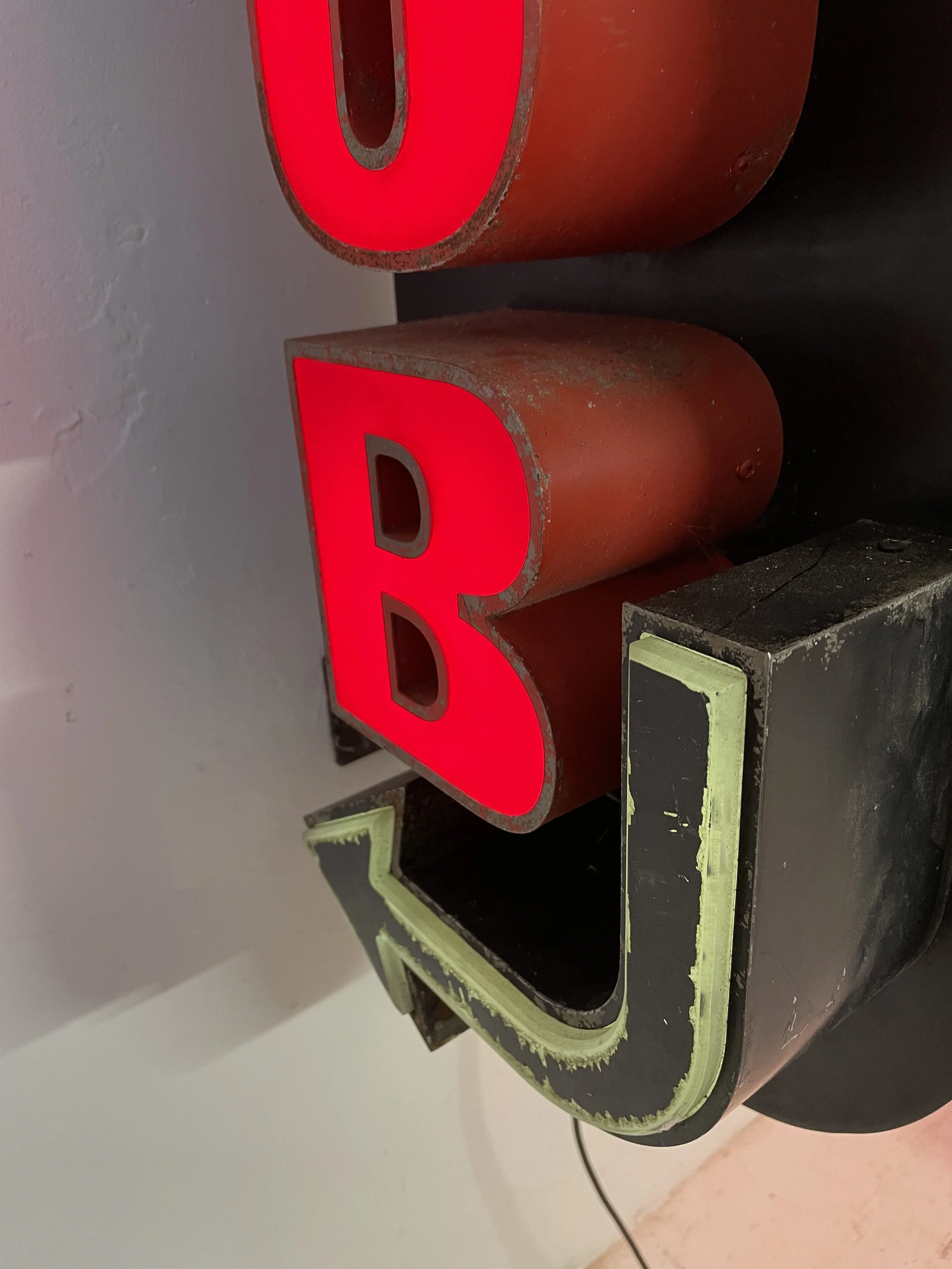 Original Neon Pub Sign