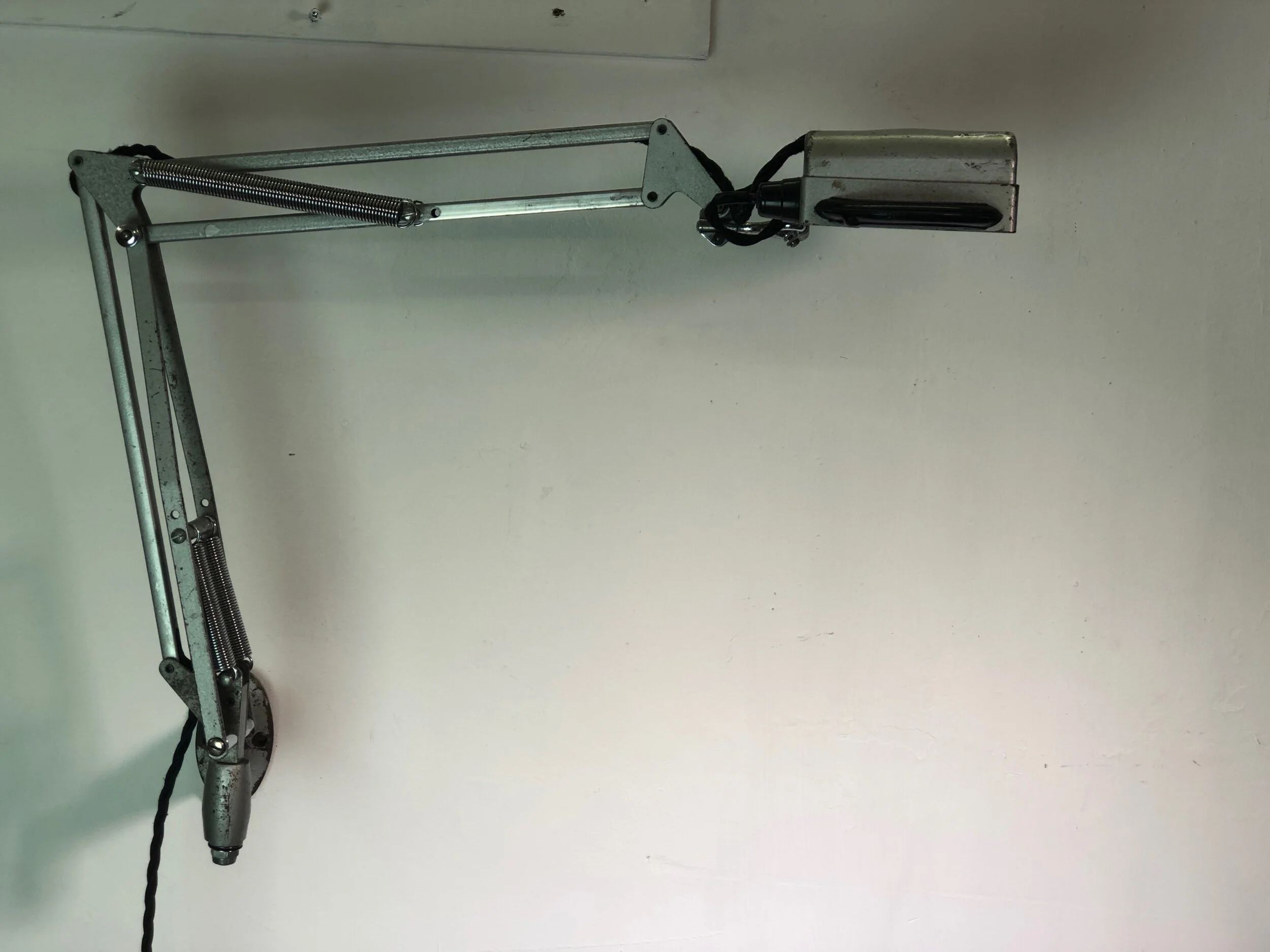 Herbert Terry 1431 Magnifying Lamp 1940s