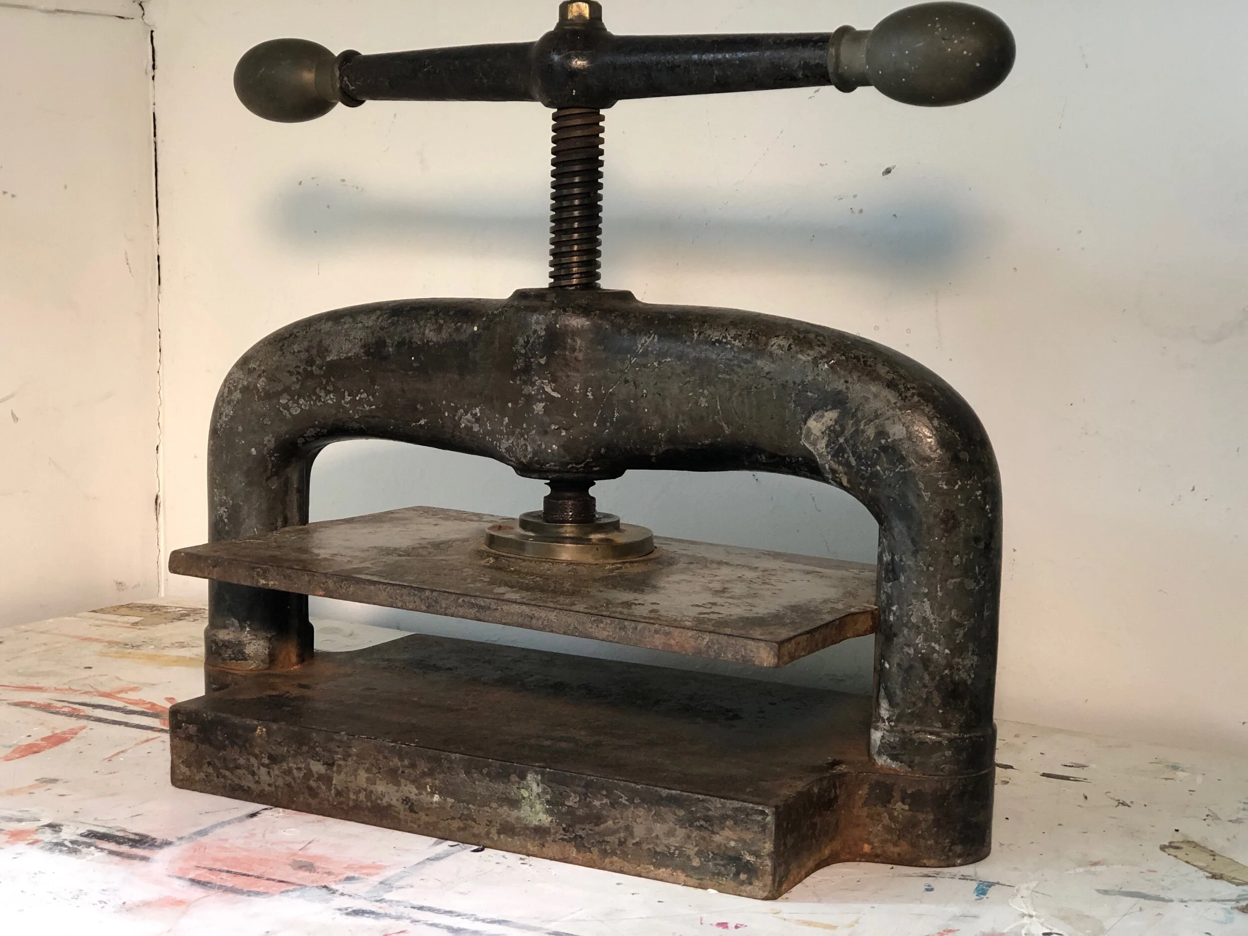 Victorian Cast Iron Book Press