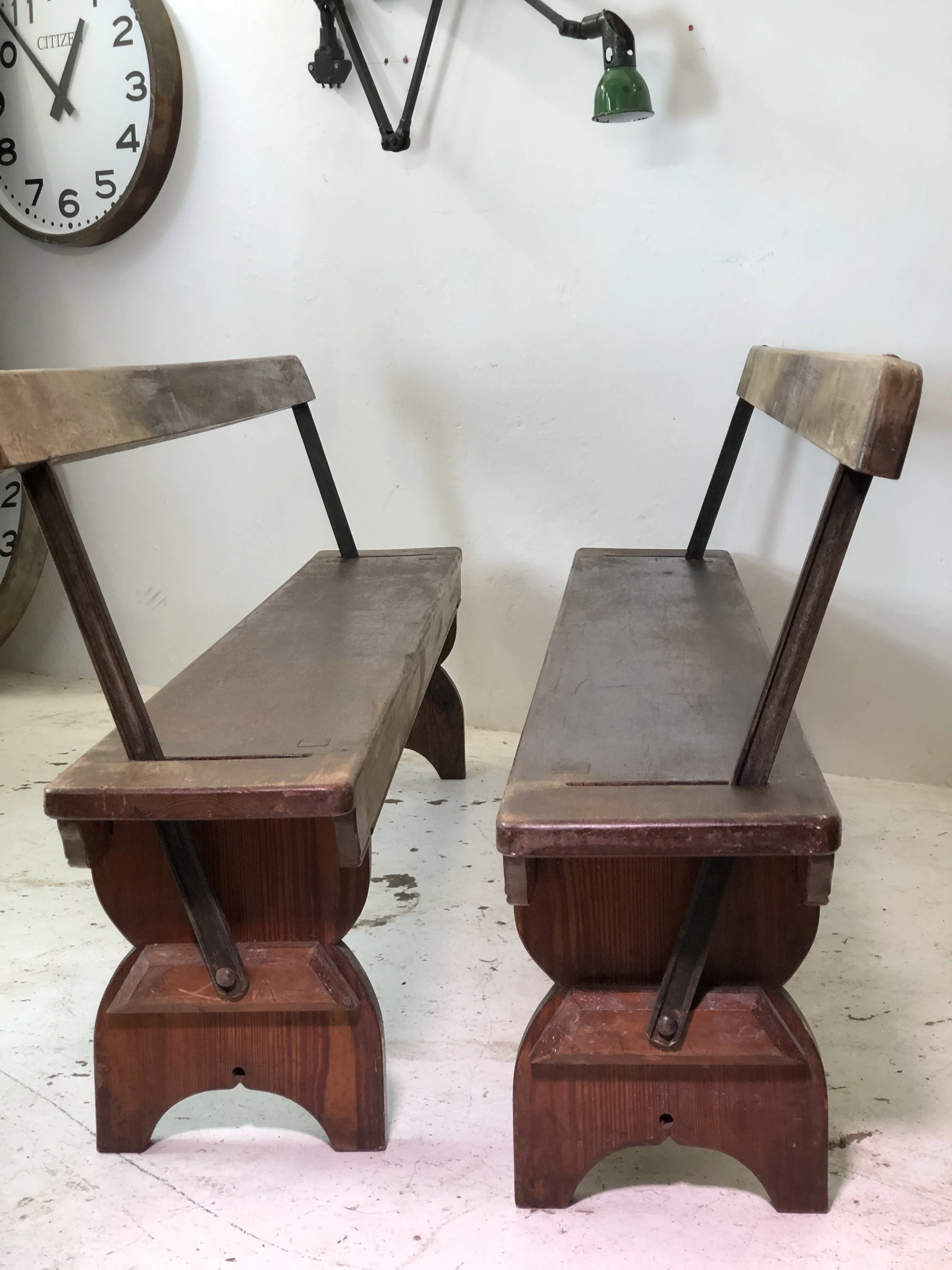 Reversible Tram Benches