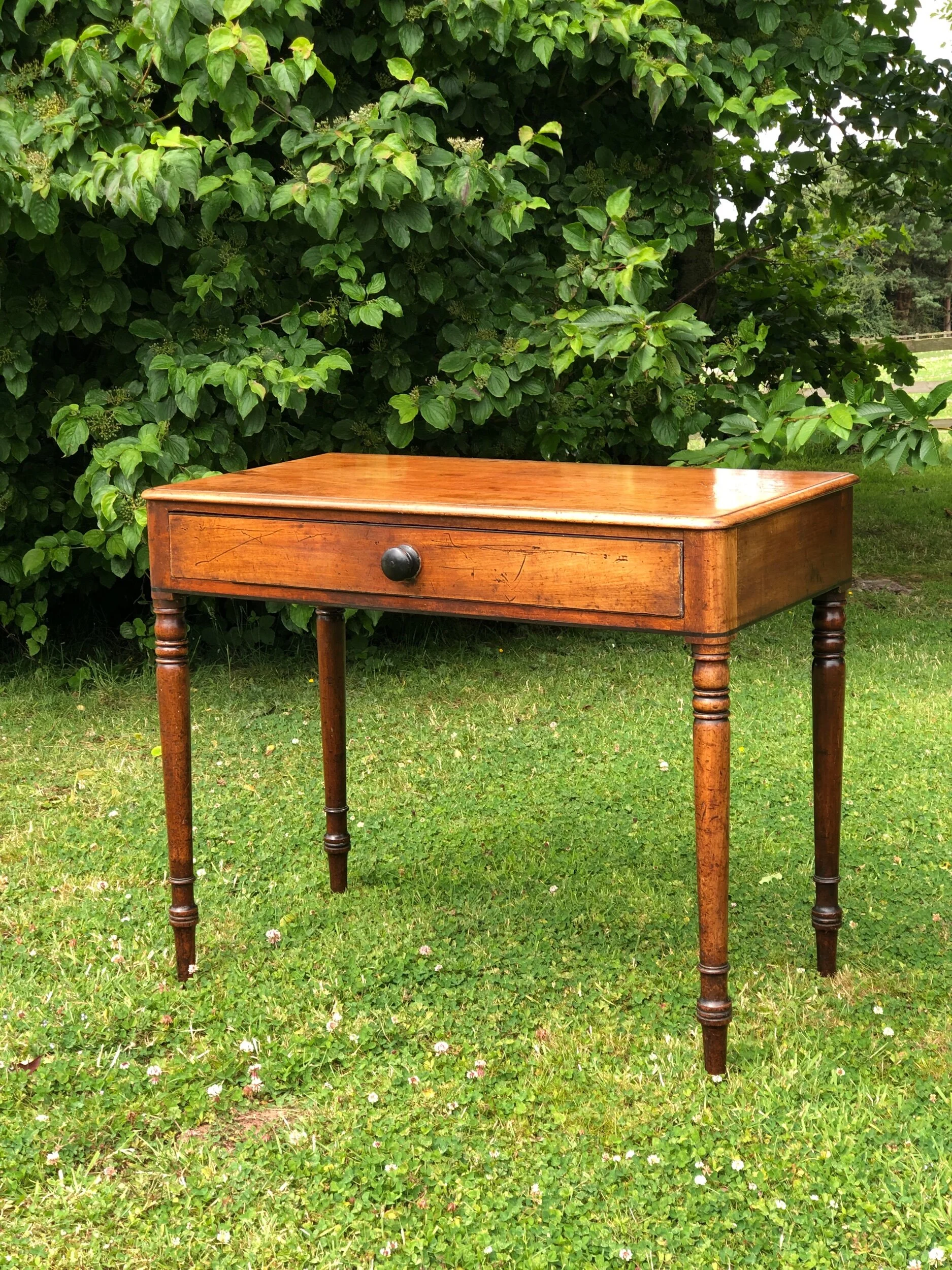 Georgian Side Table Digs Interiors