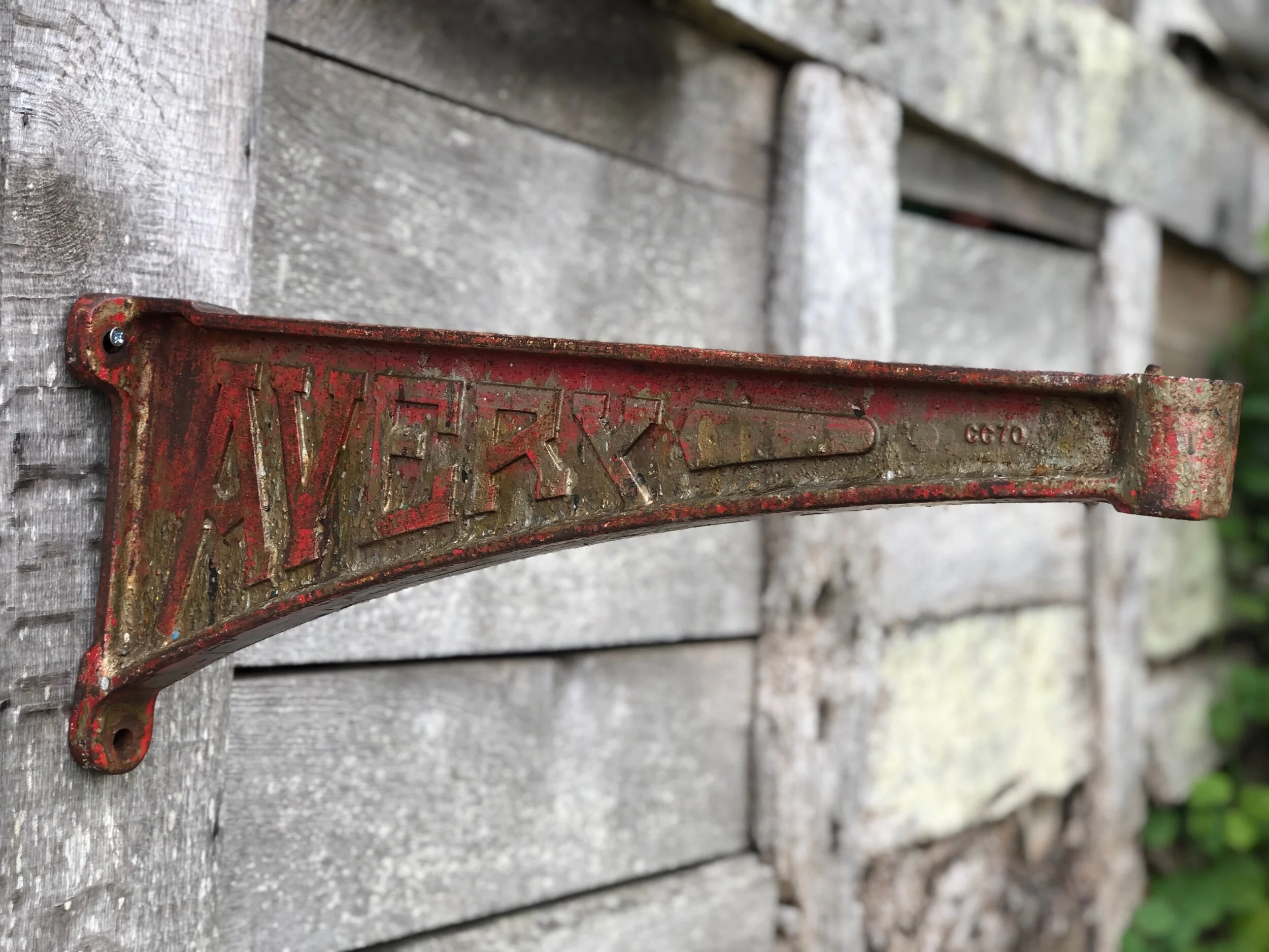 Cast Iron Bracket