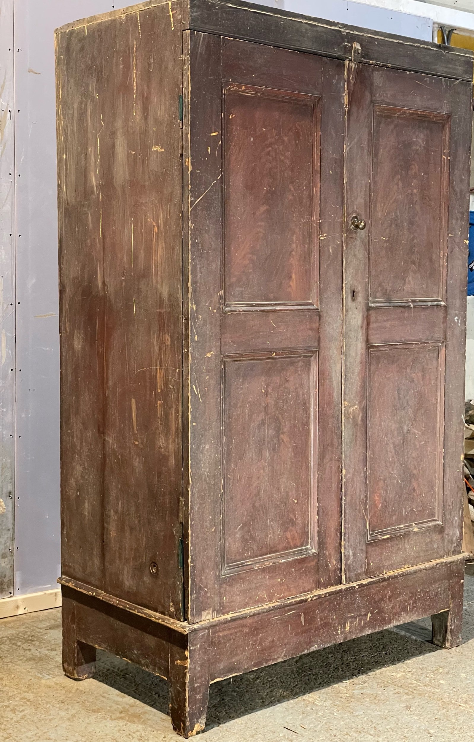 Georgian Kitchen Cupboard