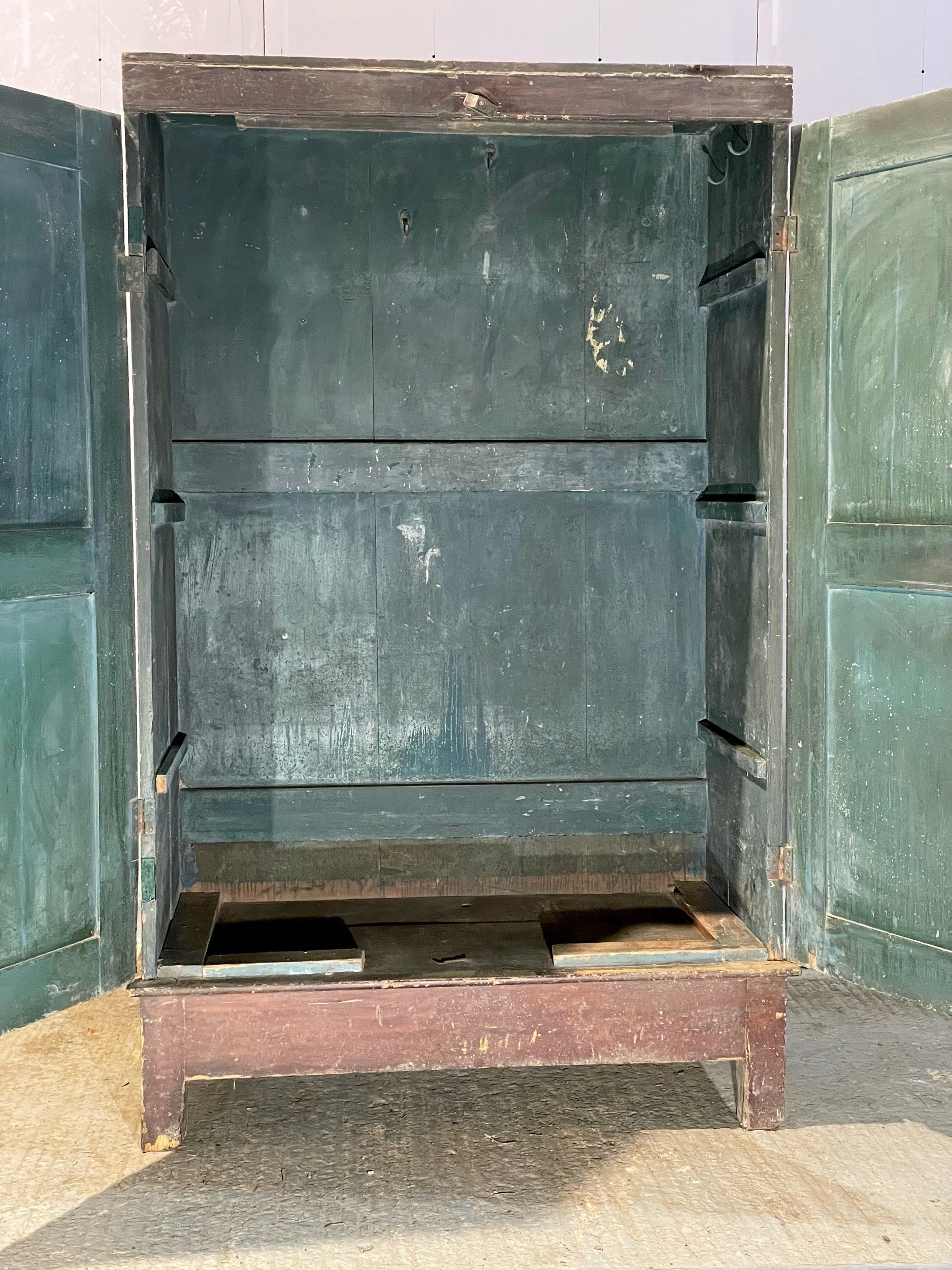 Georgian Kitchen Cupboard