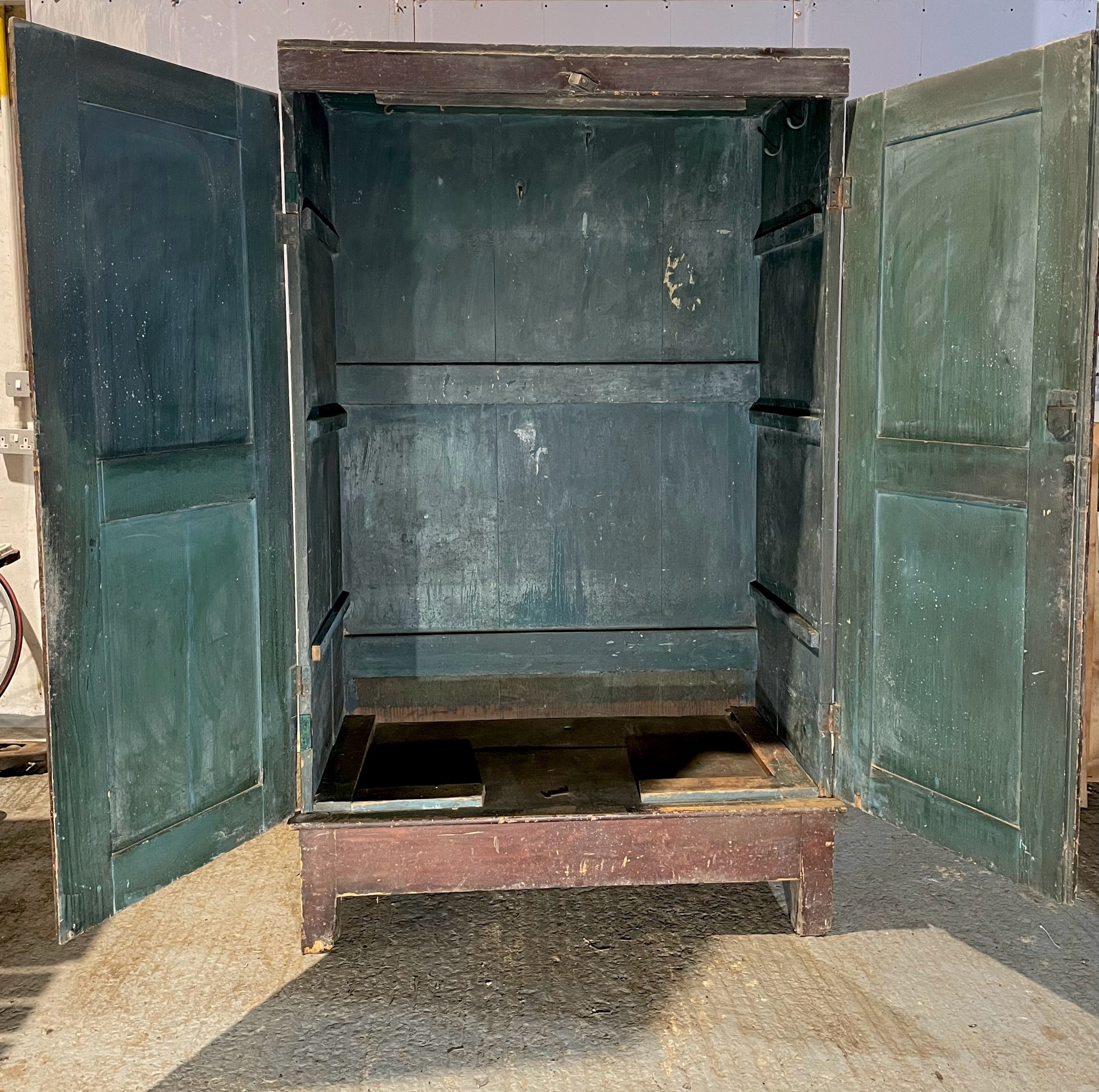 Georgian Kitchen Cupboard