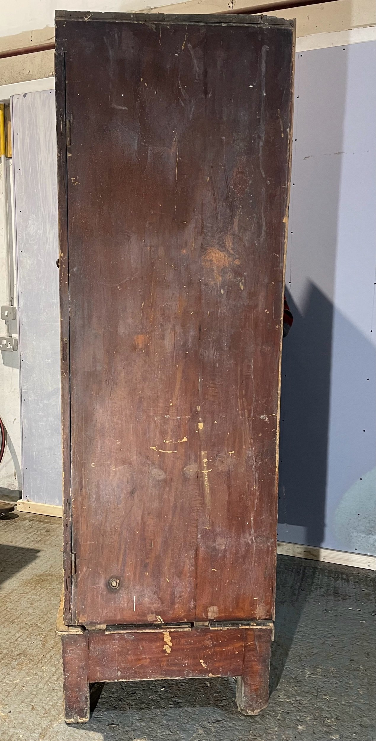 Georgian Kitchen Cupboard