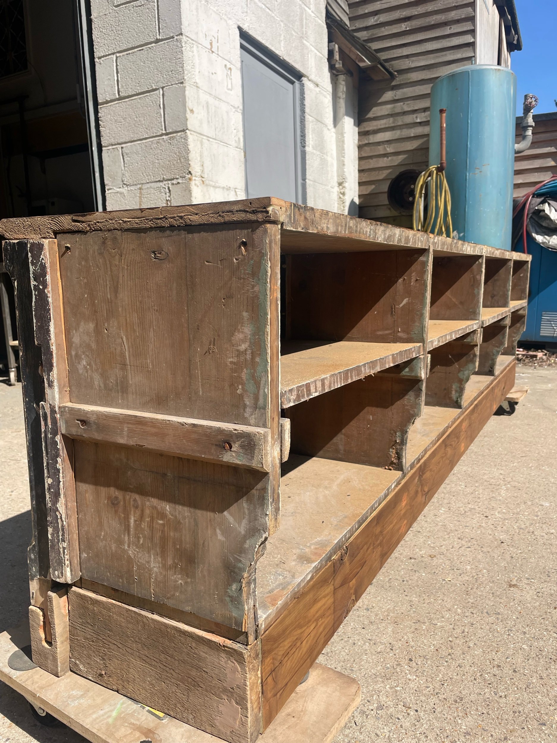 Georgian Dresser Base