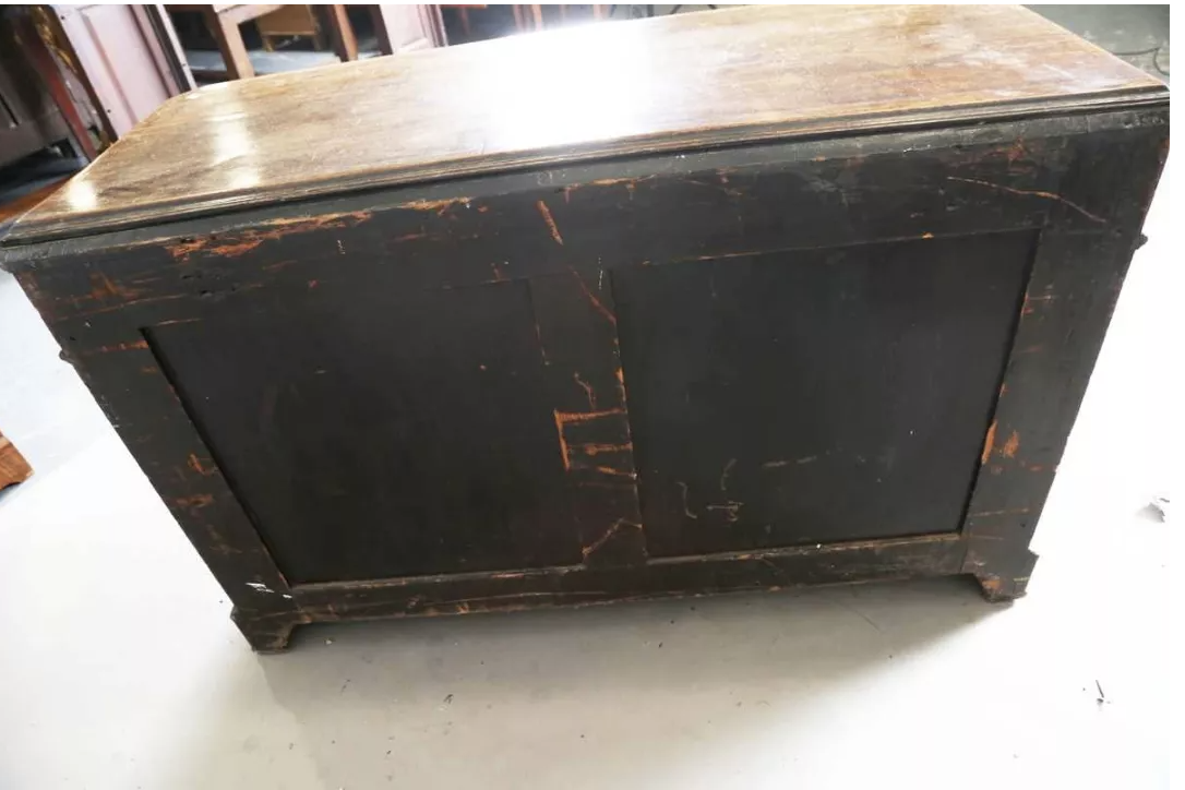 French Walnut Chest of Drawers
