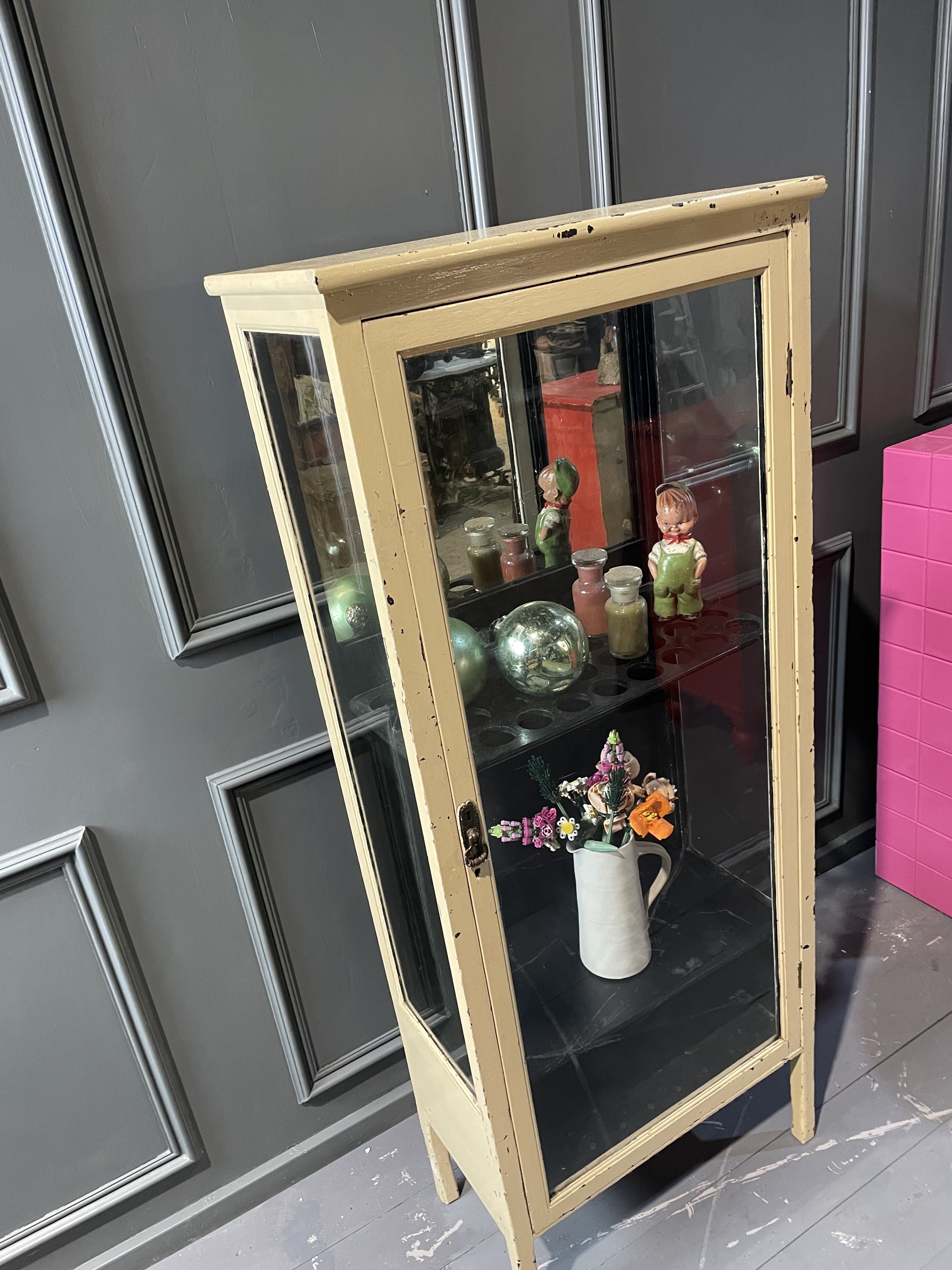 1920s Shop Display Cabinet