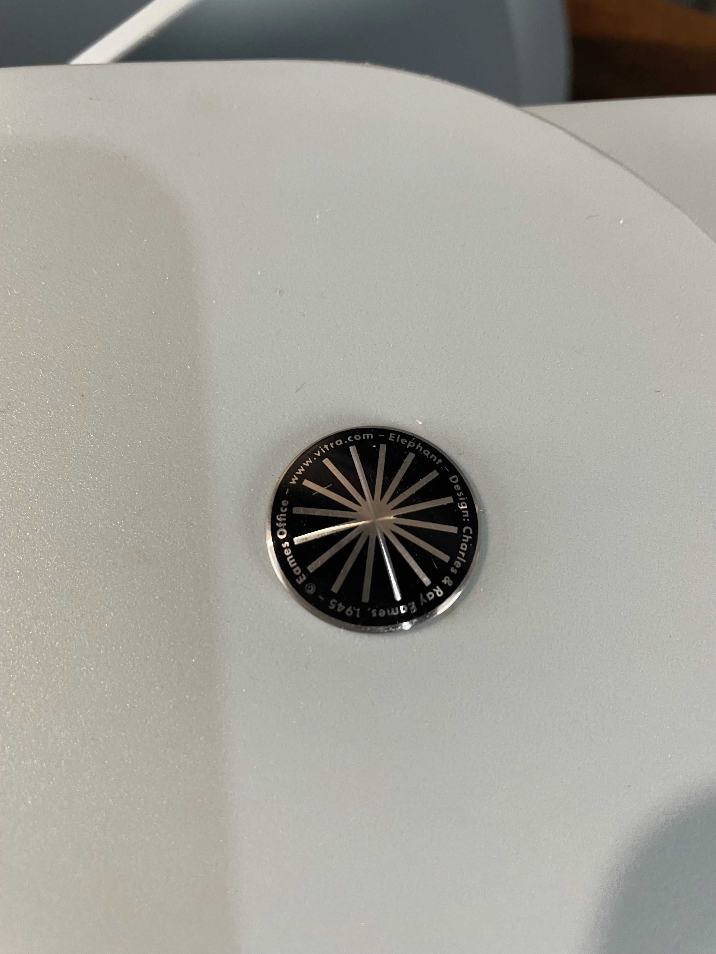 Vitra Eames Elephant