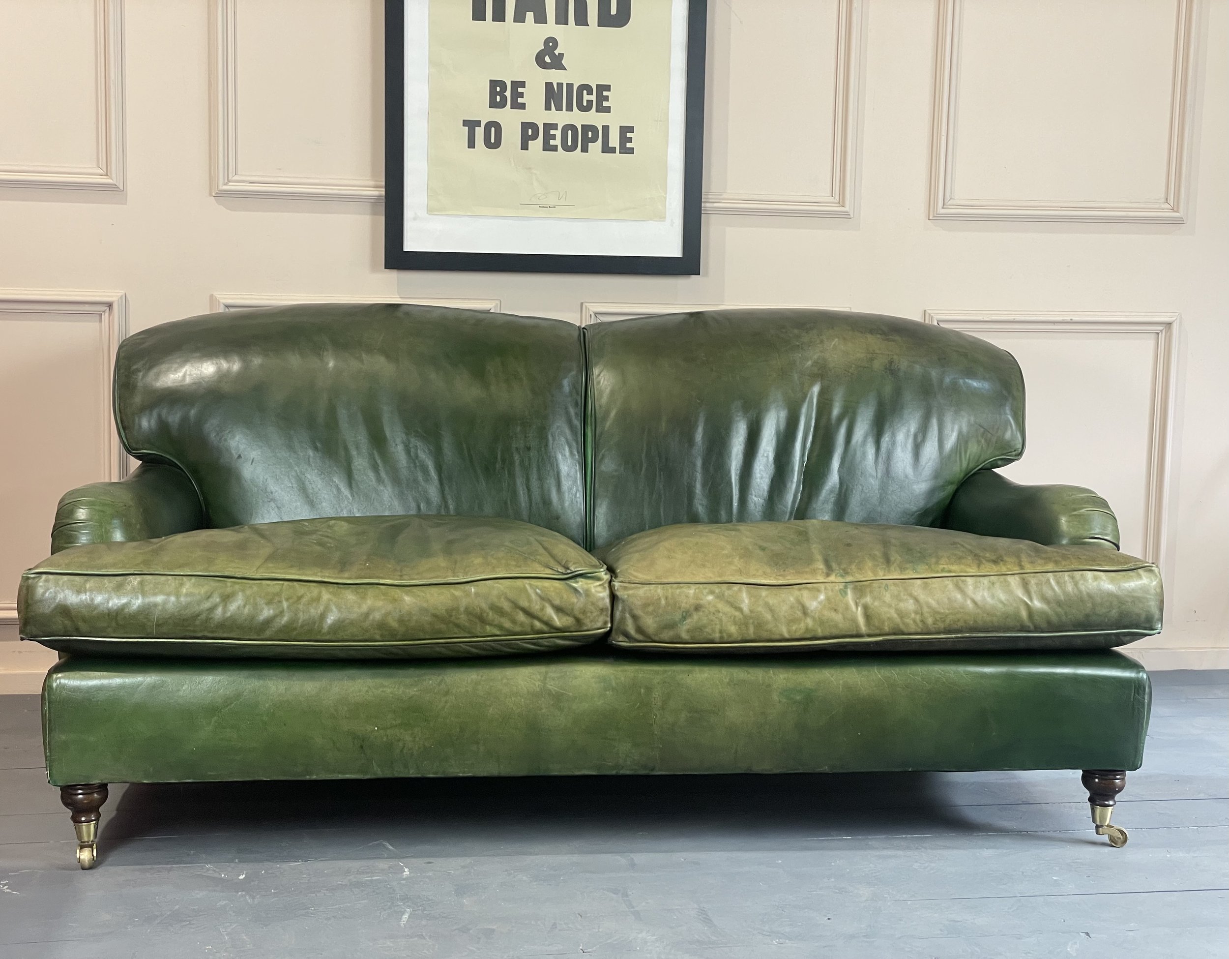 Green Leather 2.5 Seat Sofa