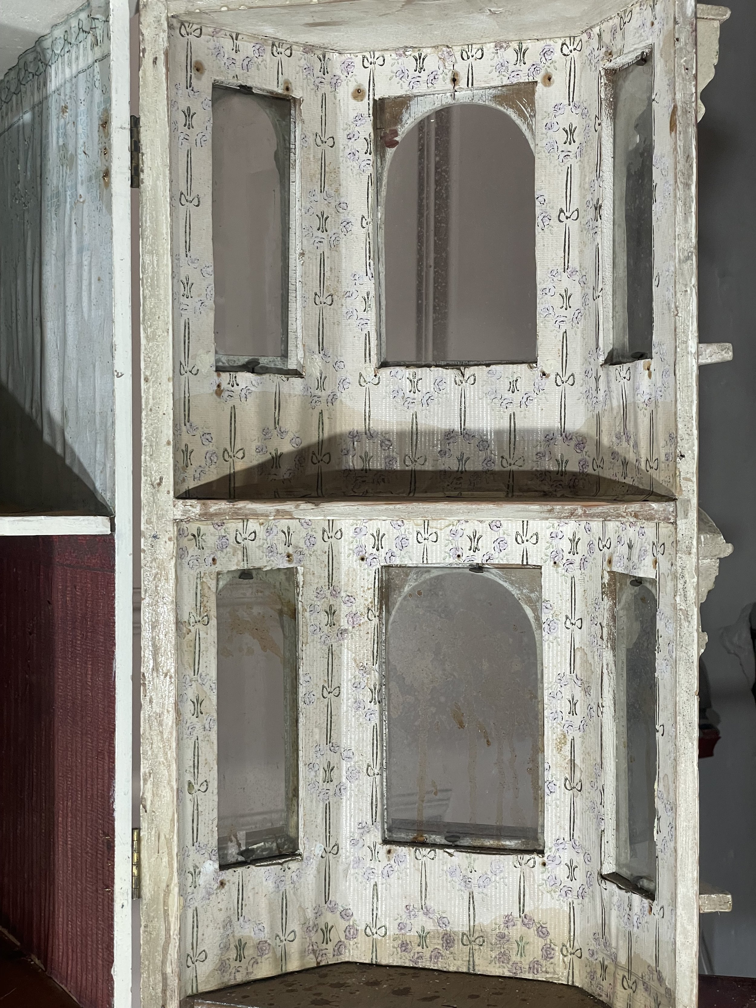 G & J Lines Ltd Dolls House, English 1909