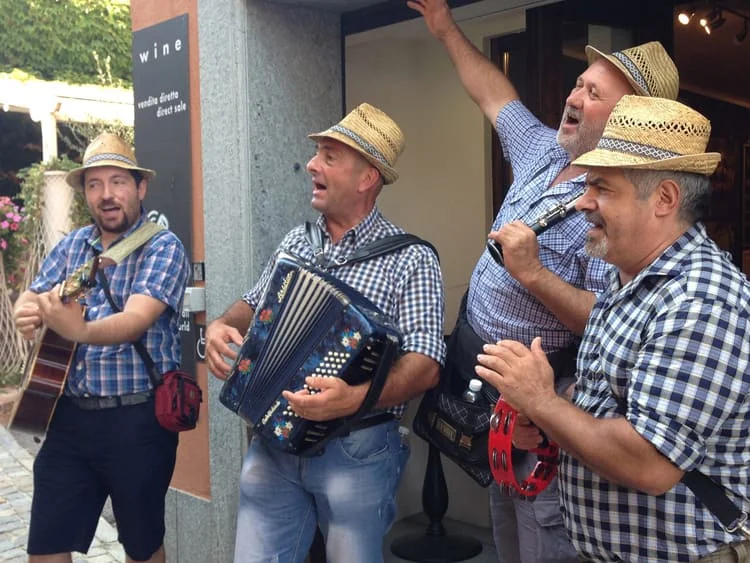 cinque terre hiking tours