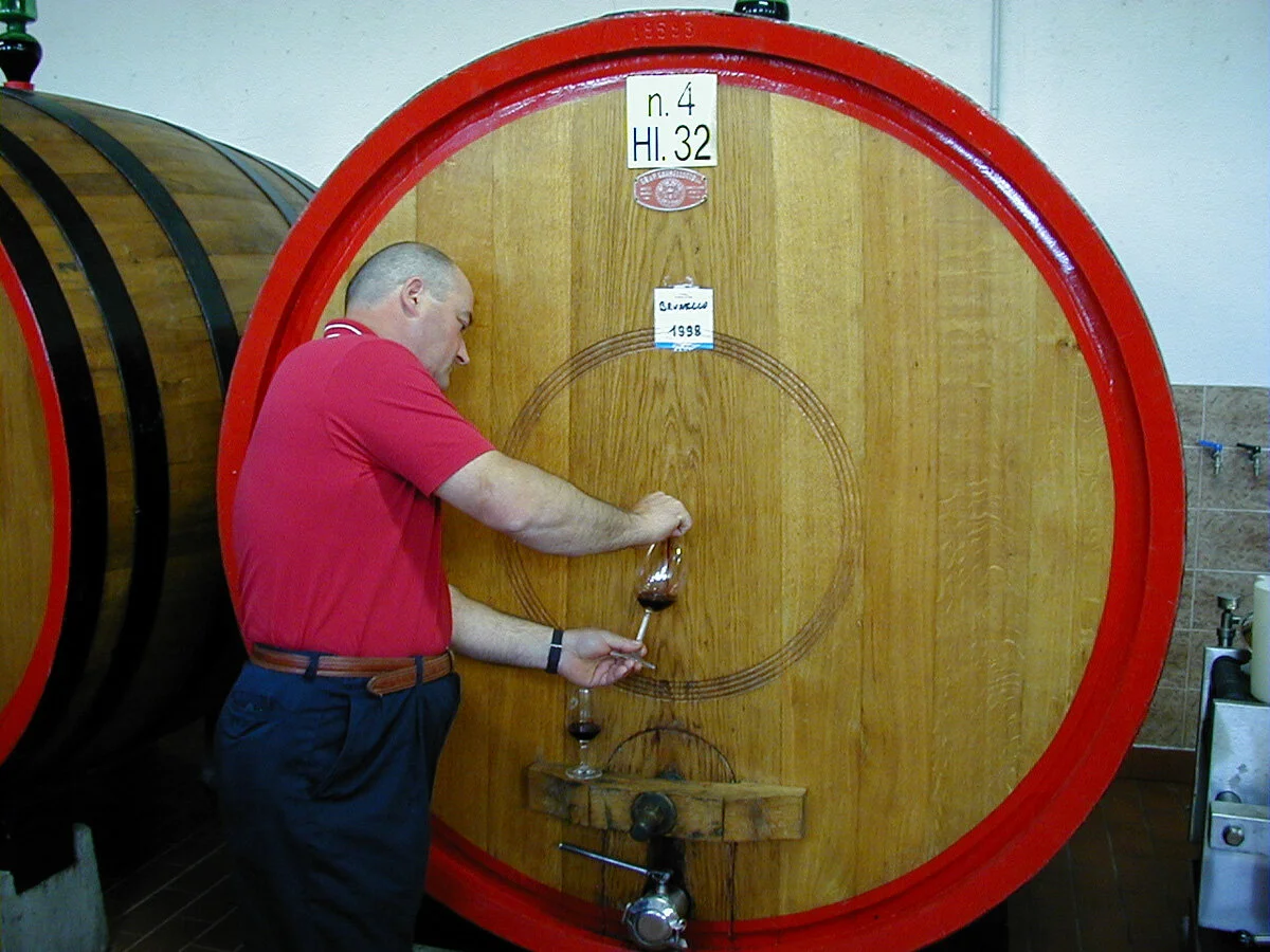 Getting a barrel sample at La Mannella.