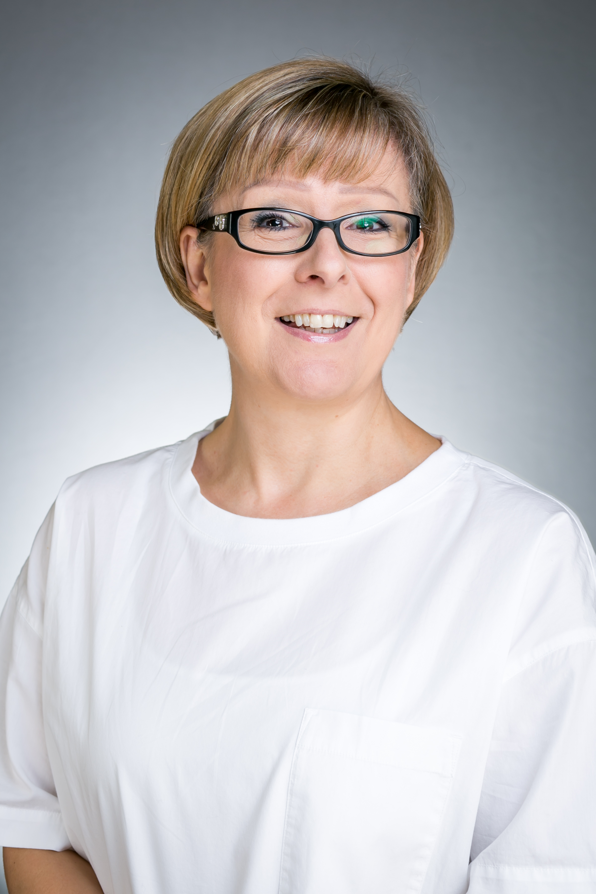 Emma Hannan - School Business Manager