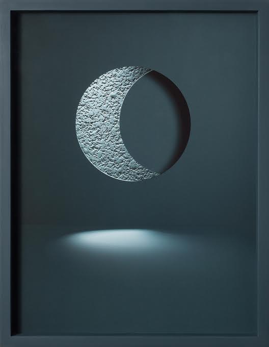 Untitled (Half), 2015 © Liat Elbling. Courtesy of Catherine Edelman Gallery, Chicago.