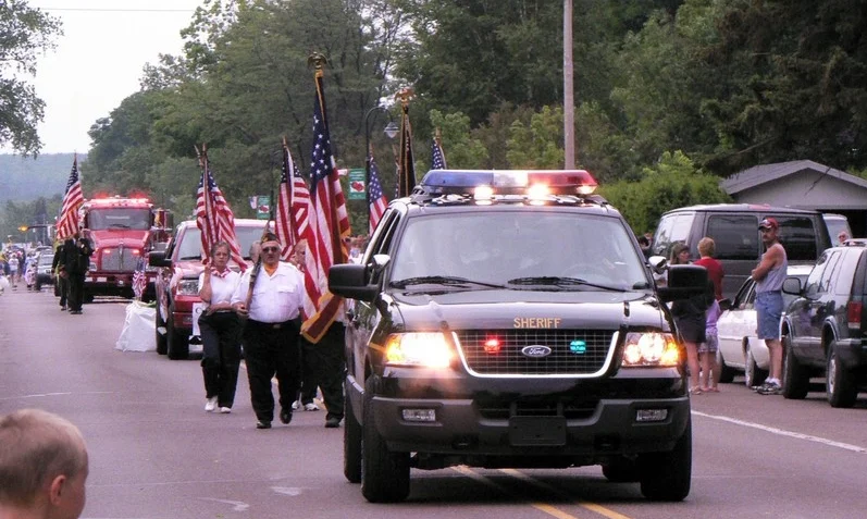 ChasStrawParade00001.jpg