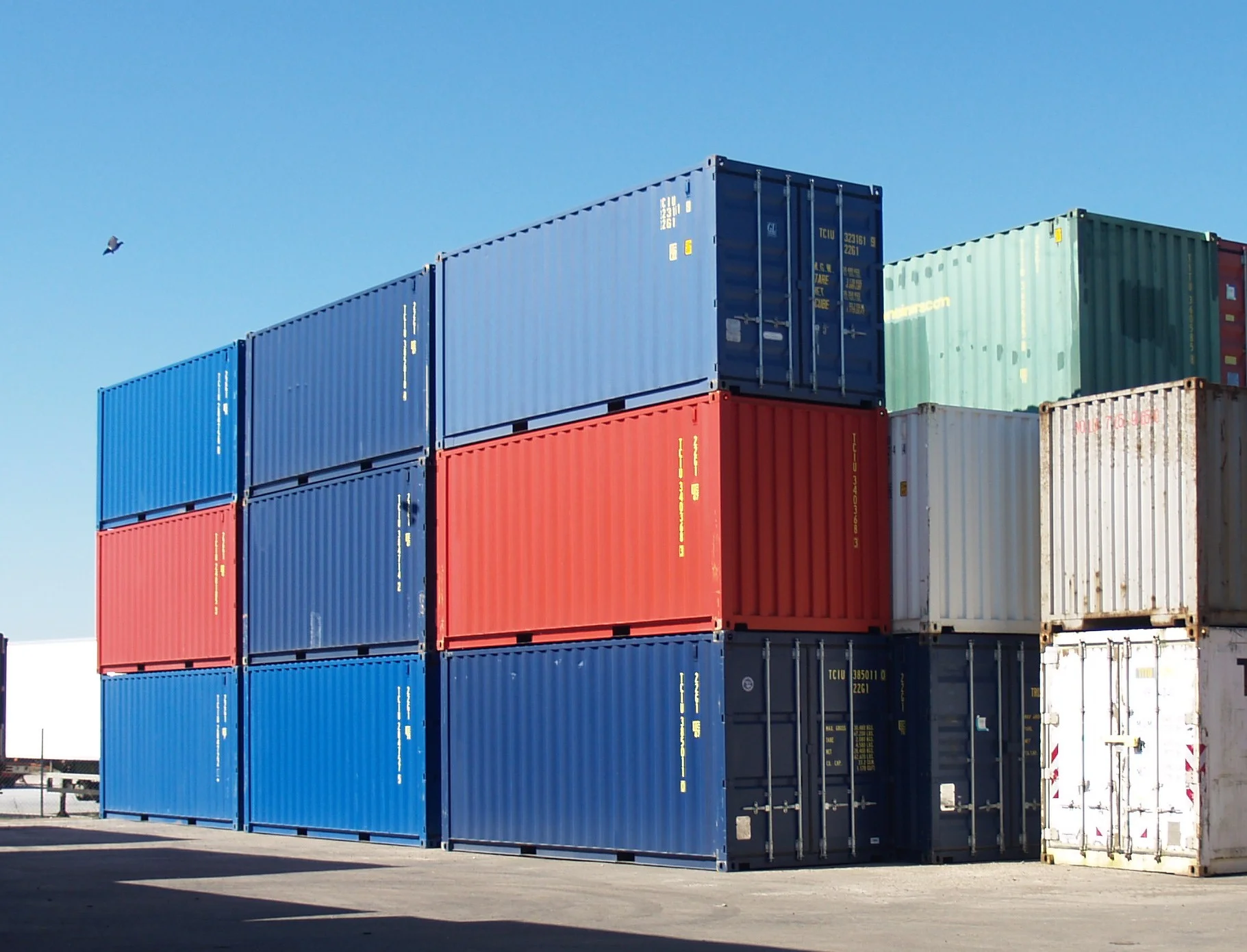 new_20_containers.jpg