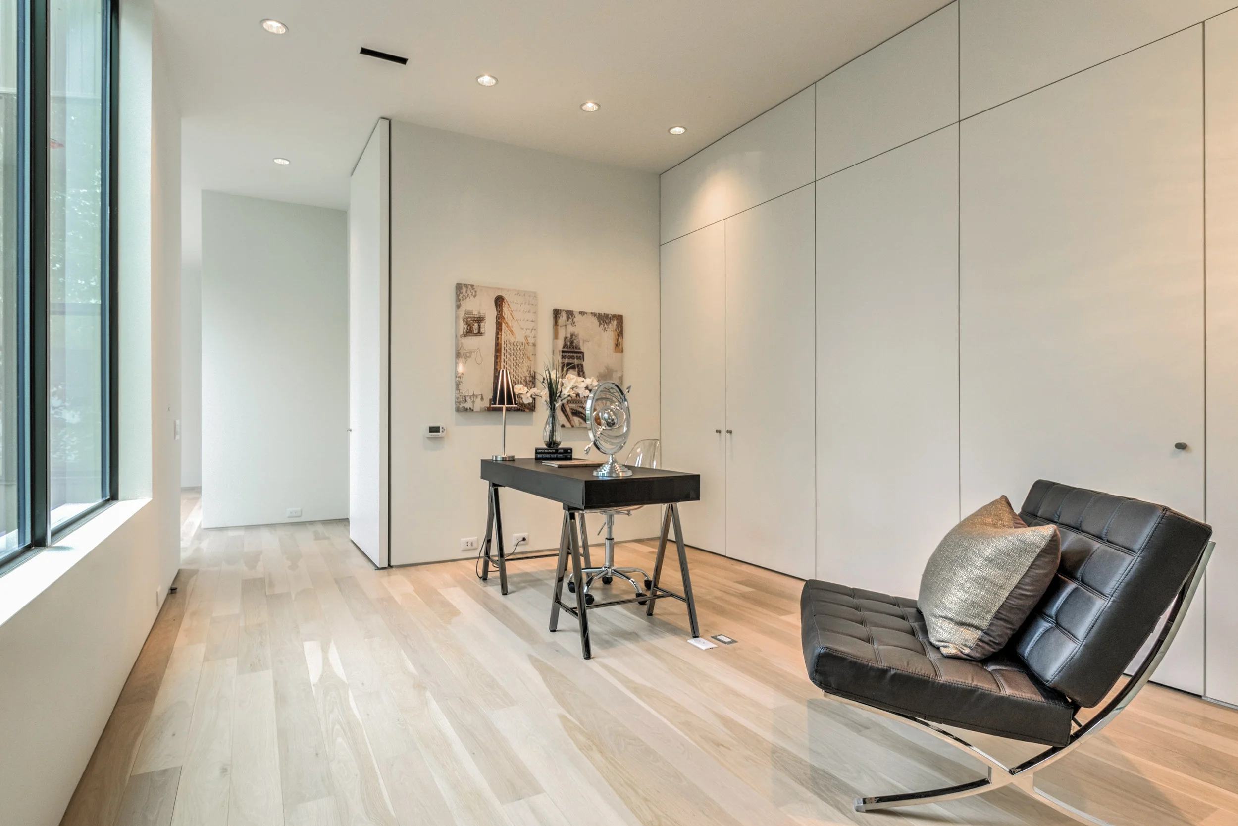 Built-in Storage - Dallas, Texas