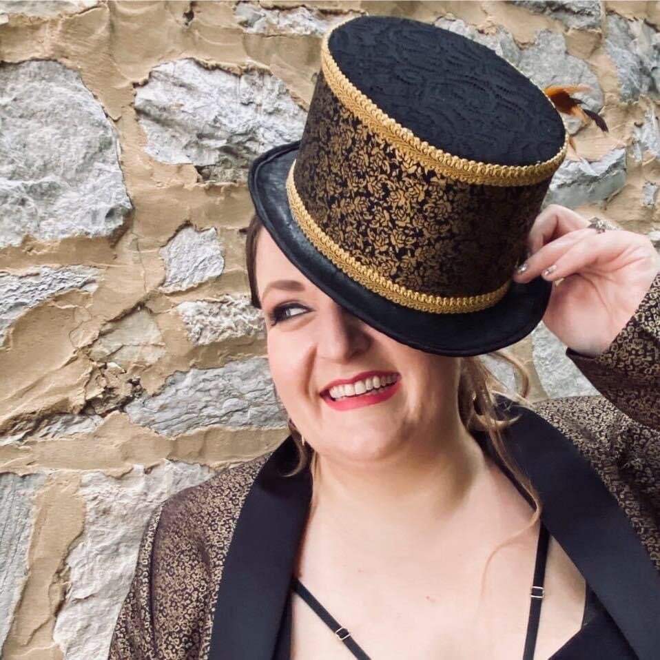 Artisan Pop Up featuring Hello Haberdashery