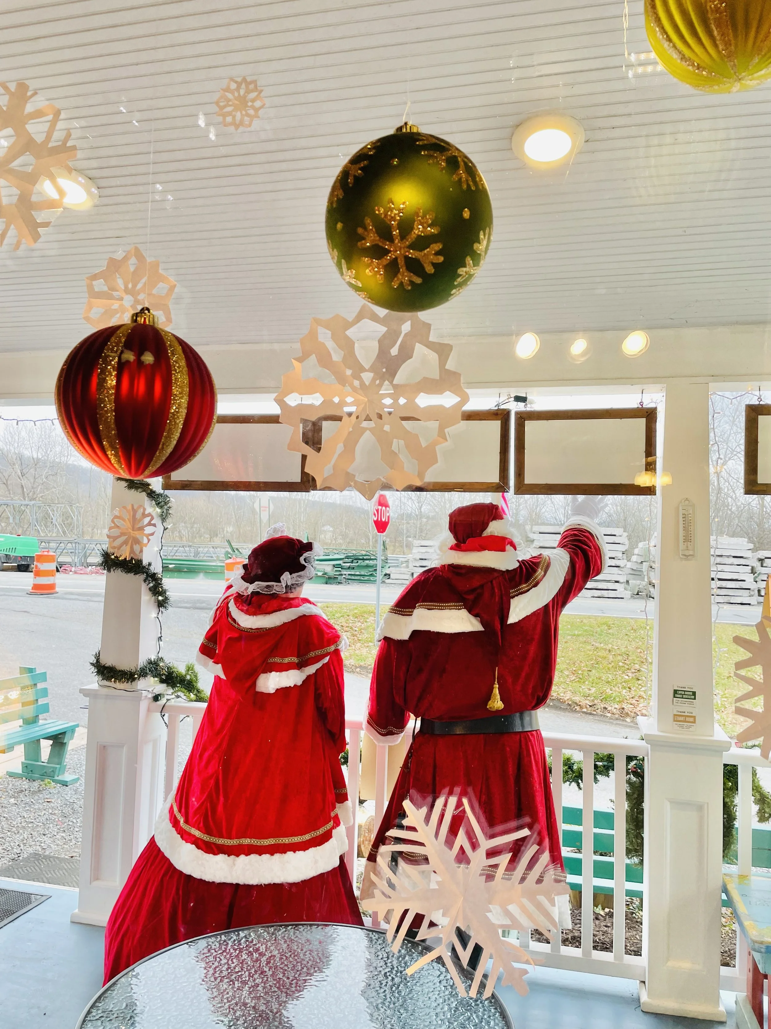 Visit Santa &amp; Mrs. Claus