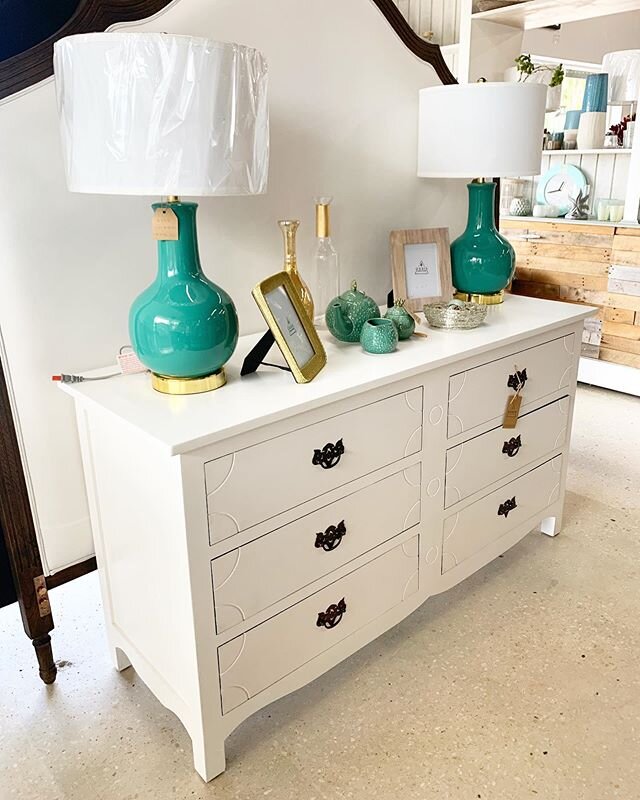 Can&rsquo;t get enough of that turquoise and gold! A white mahogany dresser is the perfect neutral base to dress up with pops of colour that are easy to switch out when you need to freshen up your home or need a change of scenery.

#furniture #decor 