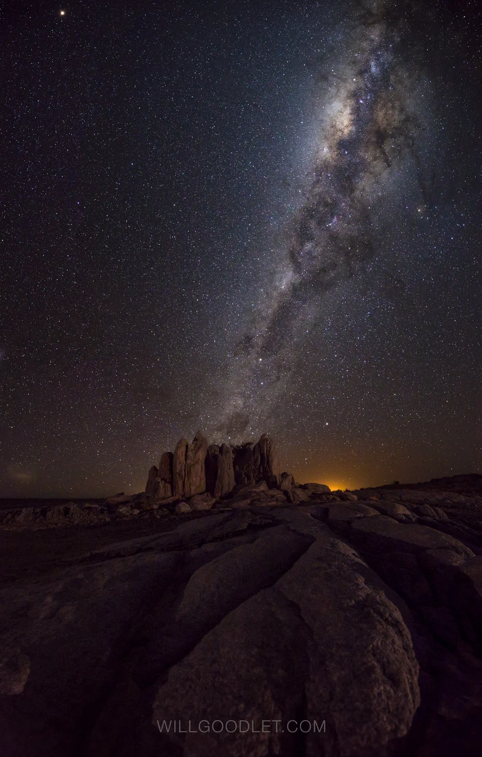 Kubu Rocks, Canon 5D Mark iii + Sigma 14-24 F2.8 Art - ISO 10000, F2.8, 8 Seconds (Stitched stacks of 4)