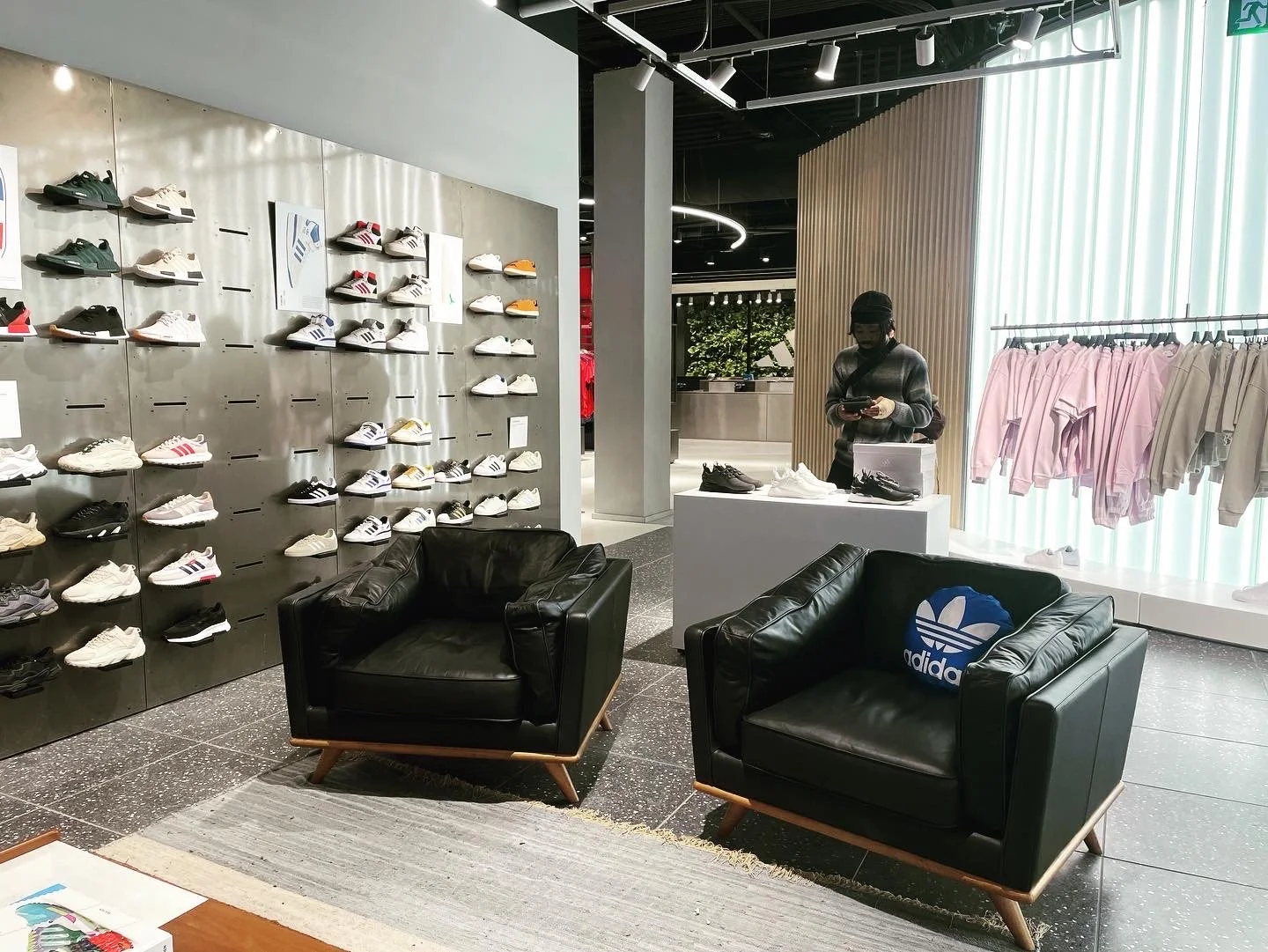 DAB424AA-C7F0-4499-8597-B012403DD20B 2.JPG