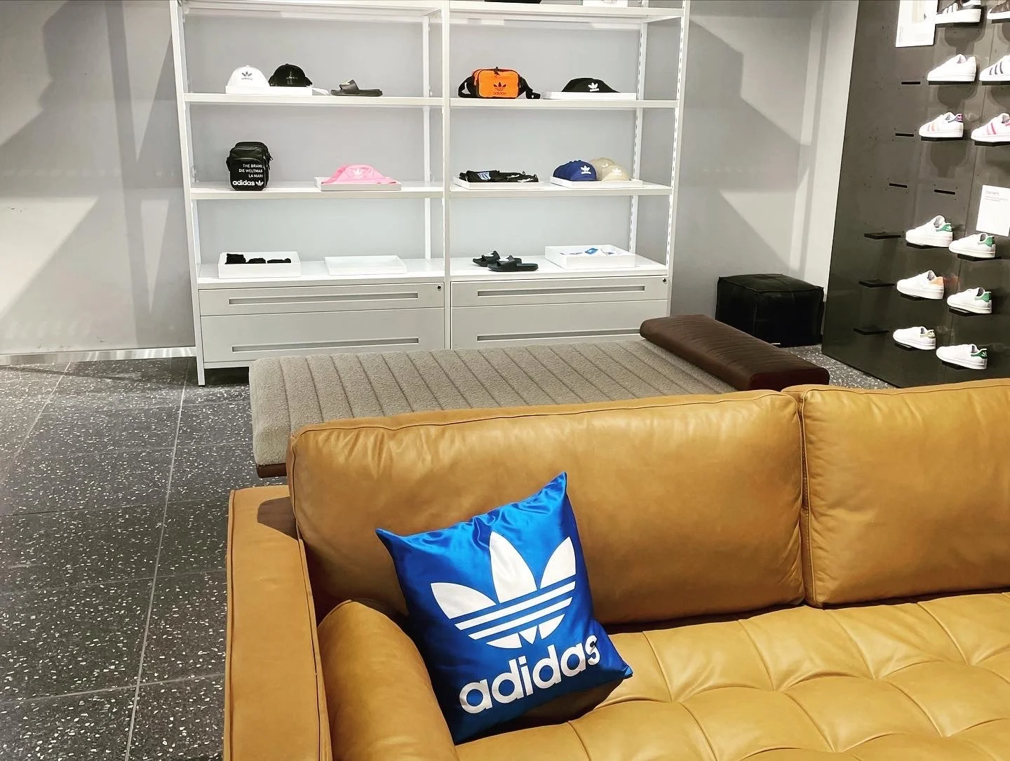 E9CC32A9-EEDA-4A7E-A44D-881253DCA025 2.JPG