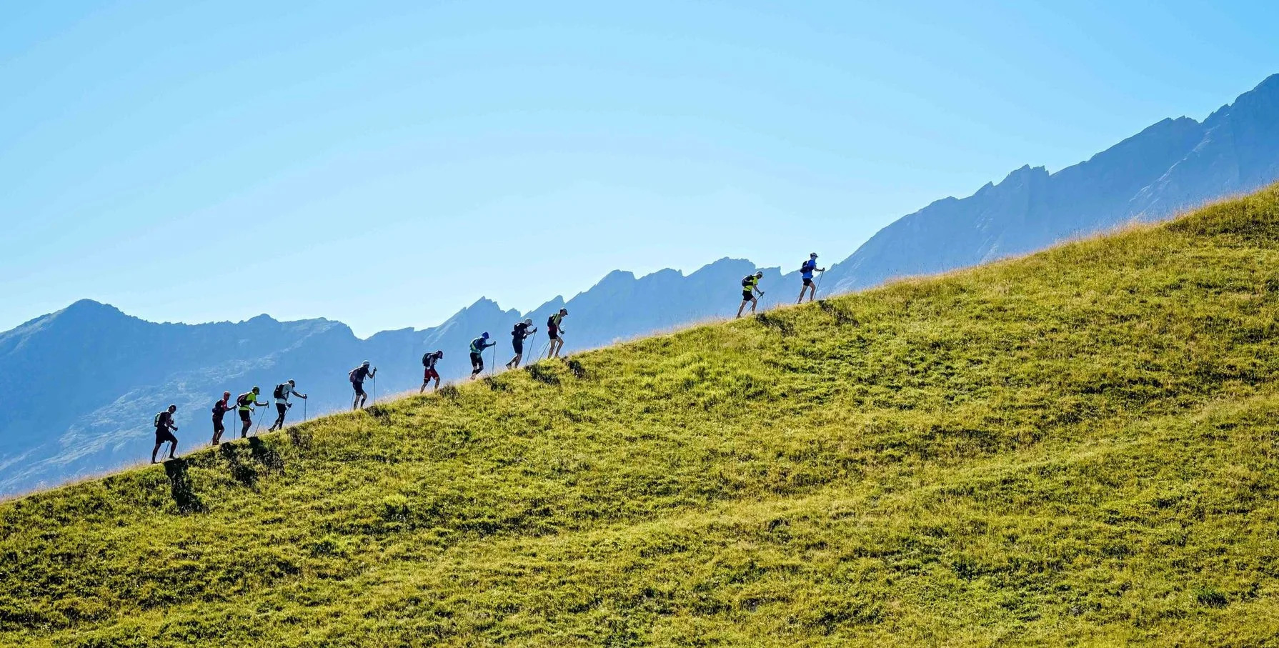 Course-a-pied-et-si-on-osait-le-trail-7-conseils-pour-debuter_exact1900x908_l.jpg