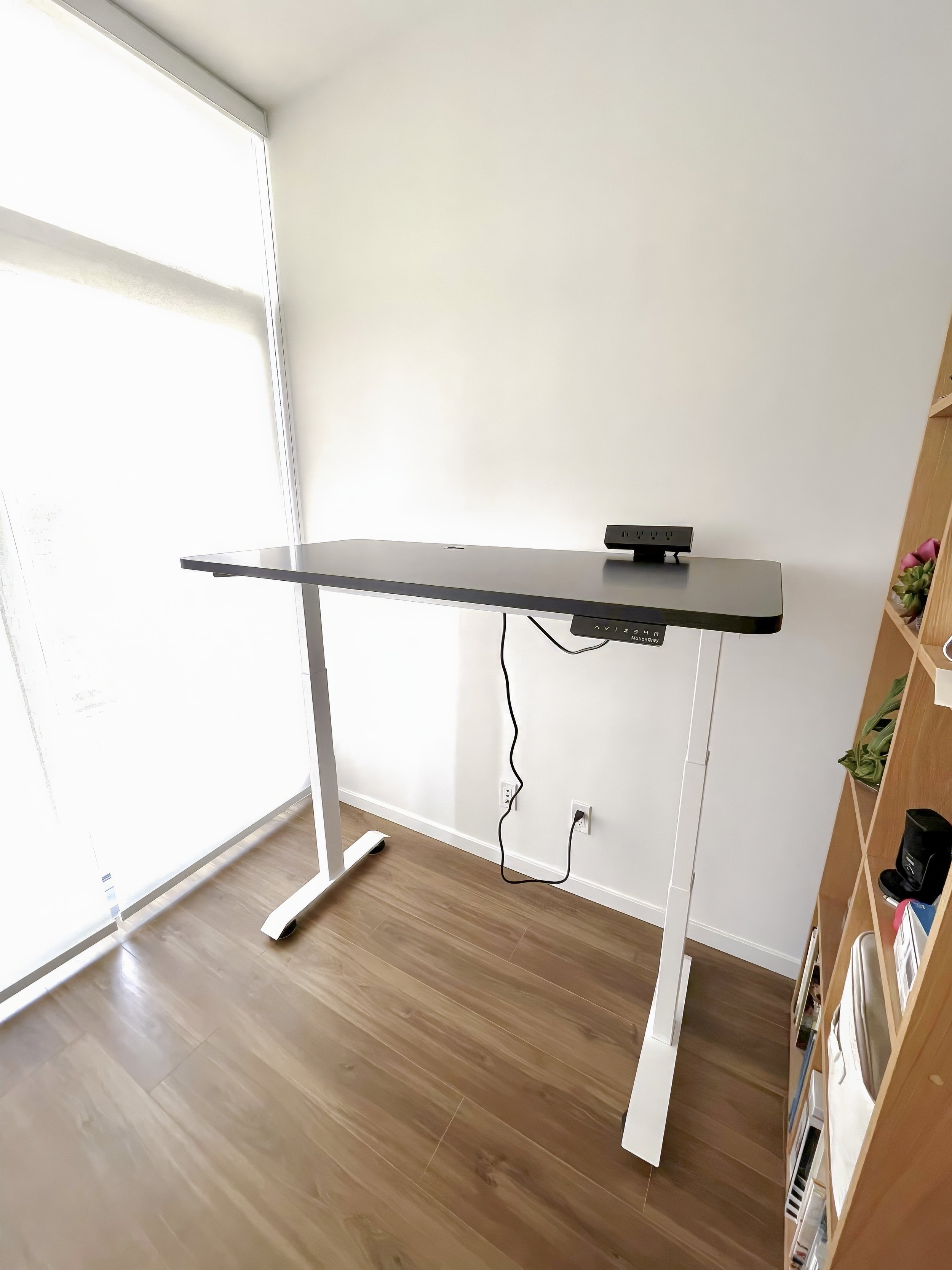 motionGreyStandingDesk.1016-denoise.jpg