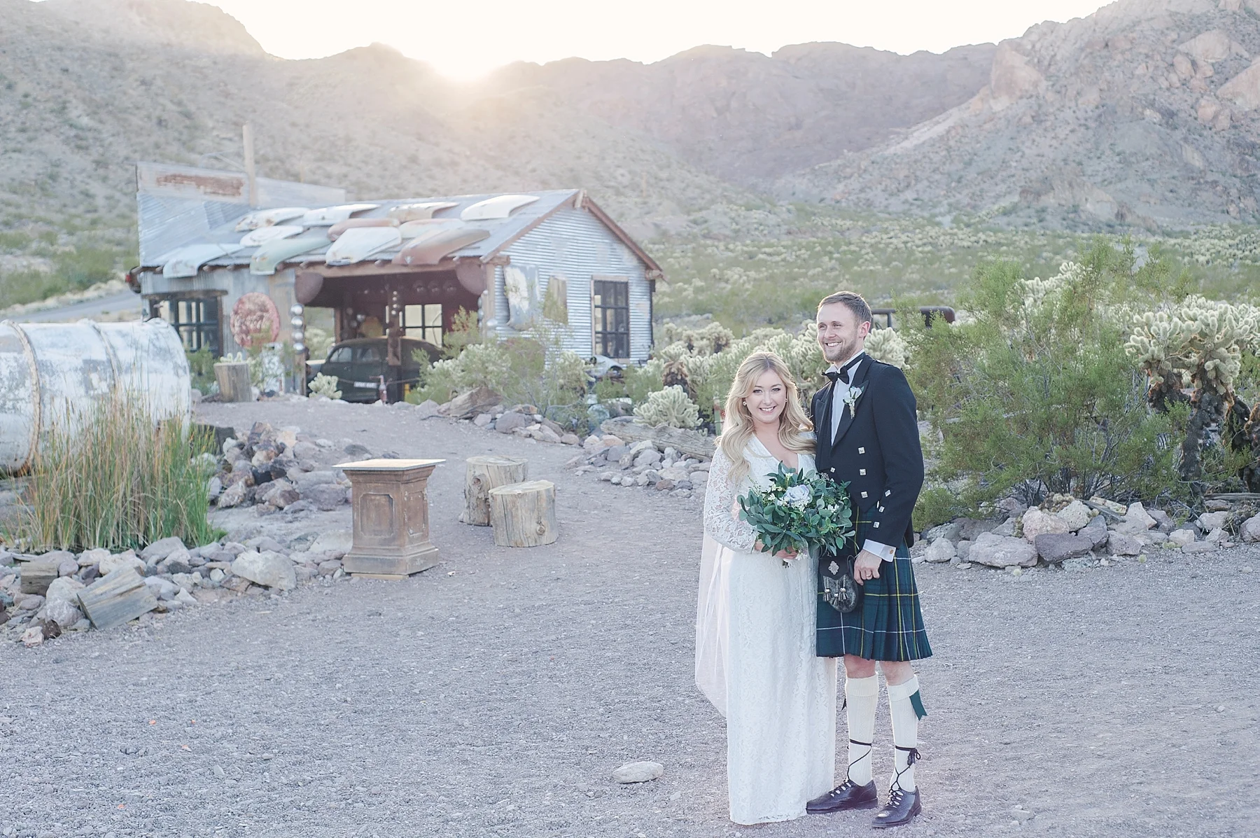 Las_Vegas_El_Dorado_Canyon_elopement_photography-1-3.jpg
