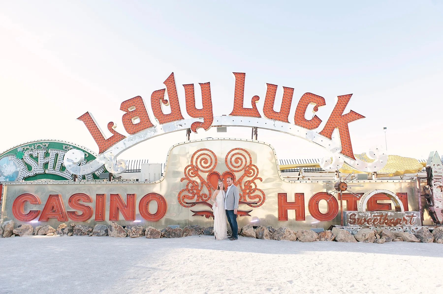Neon_Museum_Downtown_Las_Vegas_elopement_photos-13.jpg