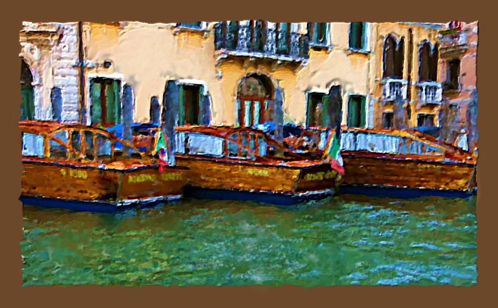 official-boats-at-rest-on-the-grand-canal.jpg
