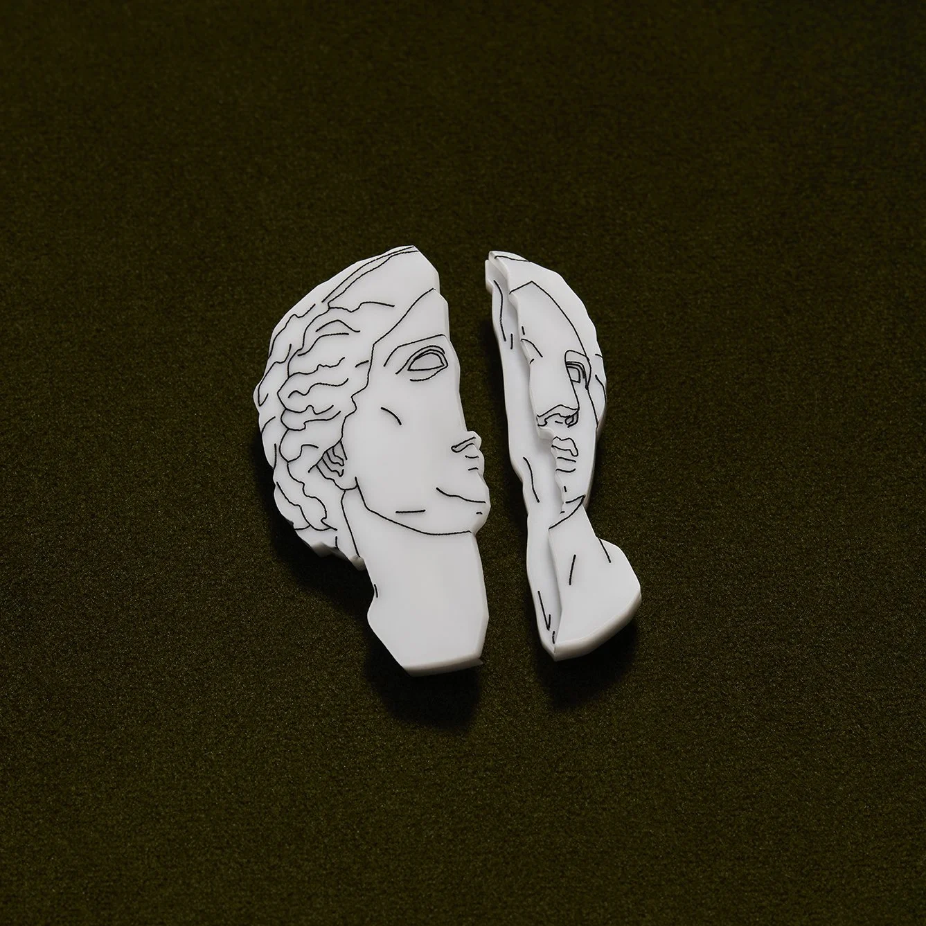 Statue of Hera Split Brooch Set