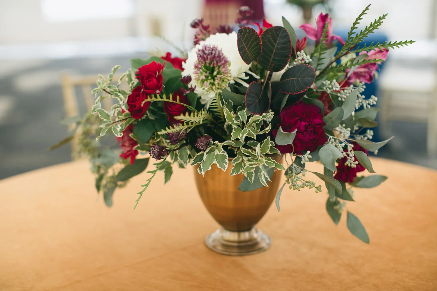  red white and blue rustic floral centerpiece 