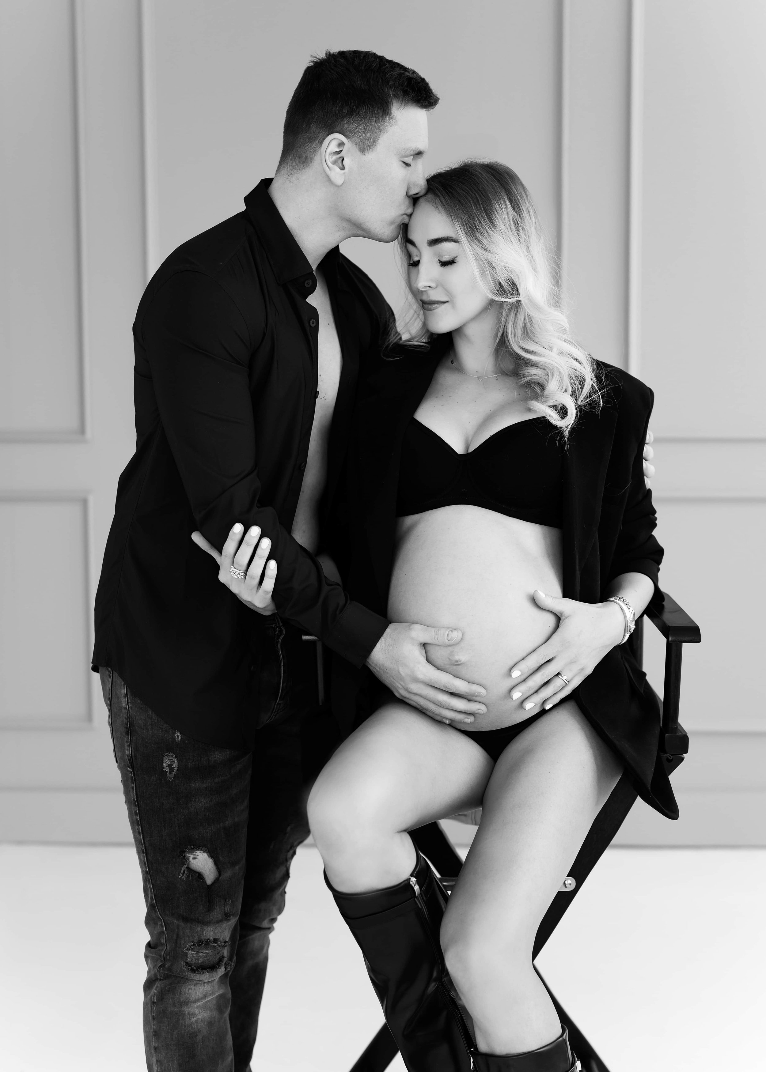 coupe maternity metro detroit.jpg