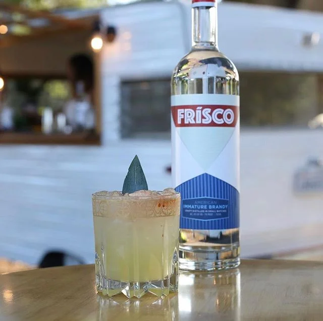 Cocktails and campers, but classy like ;-) #havemorefun 
Thanks again @nomadcocktailco and @thecocktailportal for this awesome shot!
.
.
.
.
.
.
.
.
.
.
.
.
.
.
.
#friskyfrisco #friscobrandy #friscopisco #cocktails #drinks #fun #happyhour #california