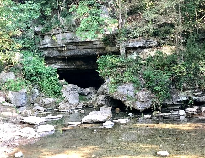 Sequatchiecave.JPG.653x0_q80_crop-smart.jpg